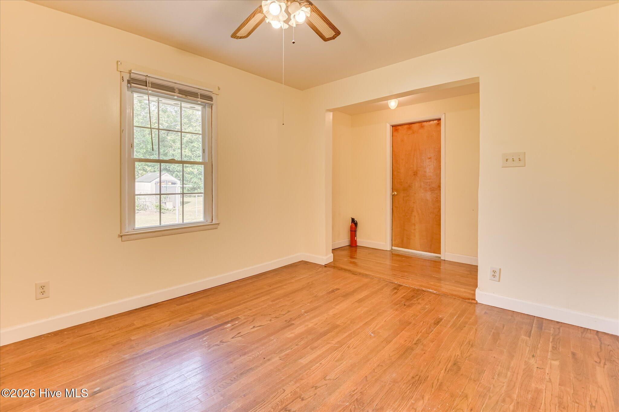 2083 Hillsinger Road Property Photo 23