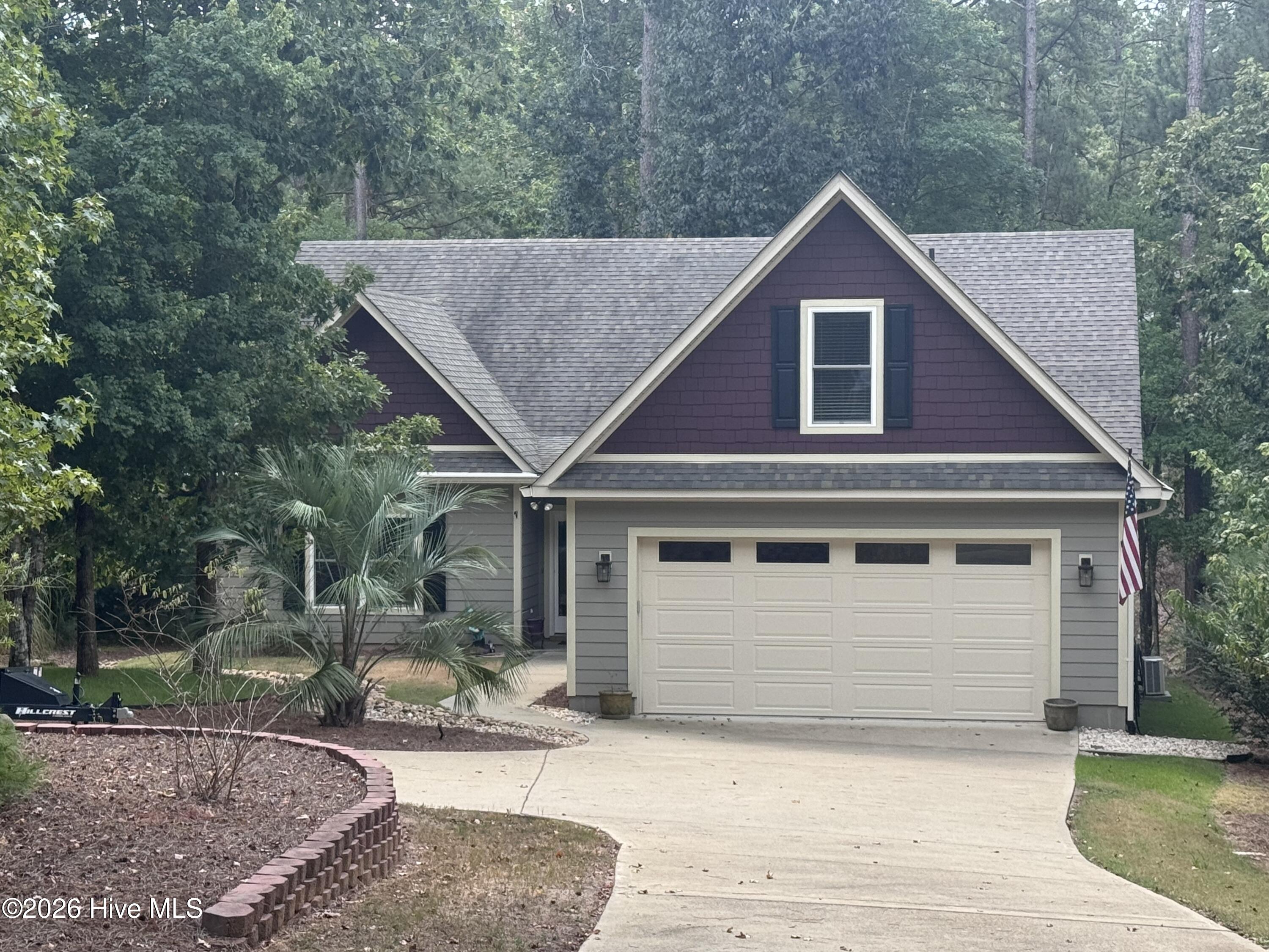 170 Grandview Drive Property Photo 1
