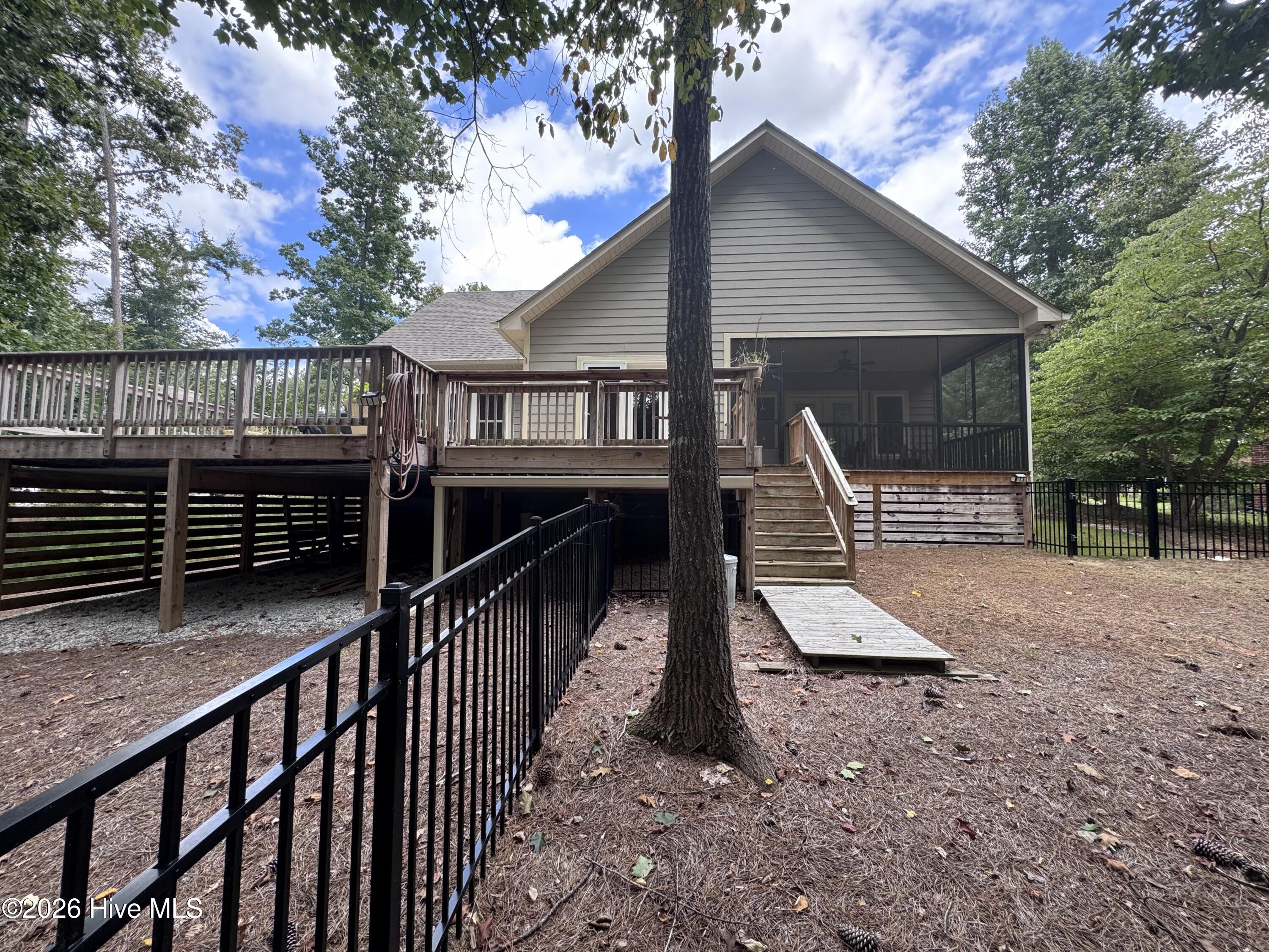 170 Grandview Drive Property Photo 44
