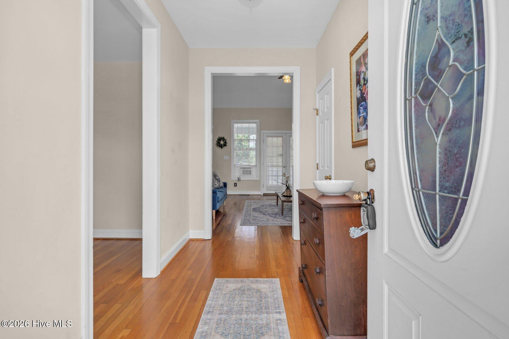 1801 Sylvia Court Se Property Photo 5