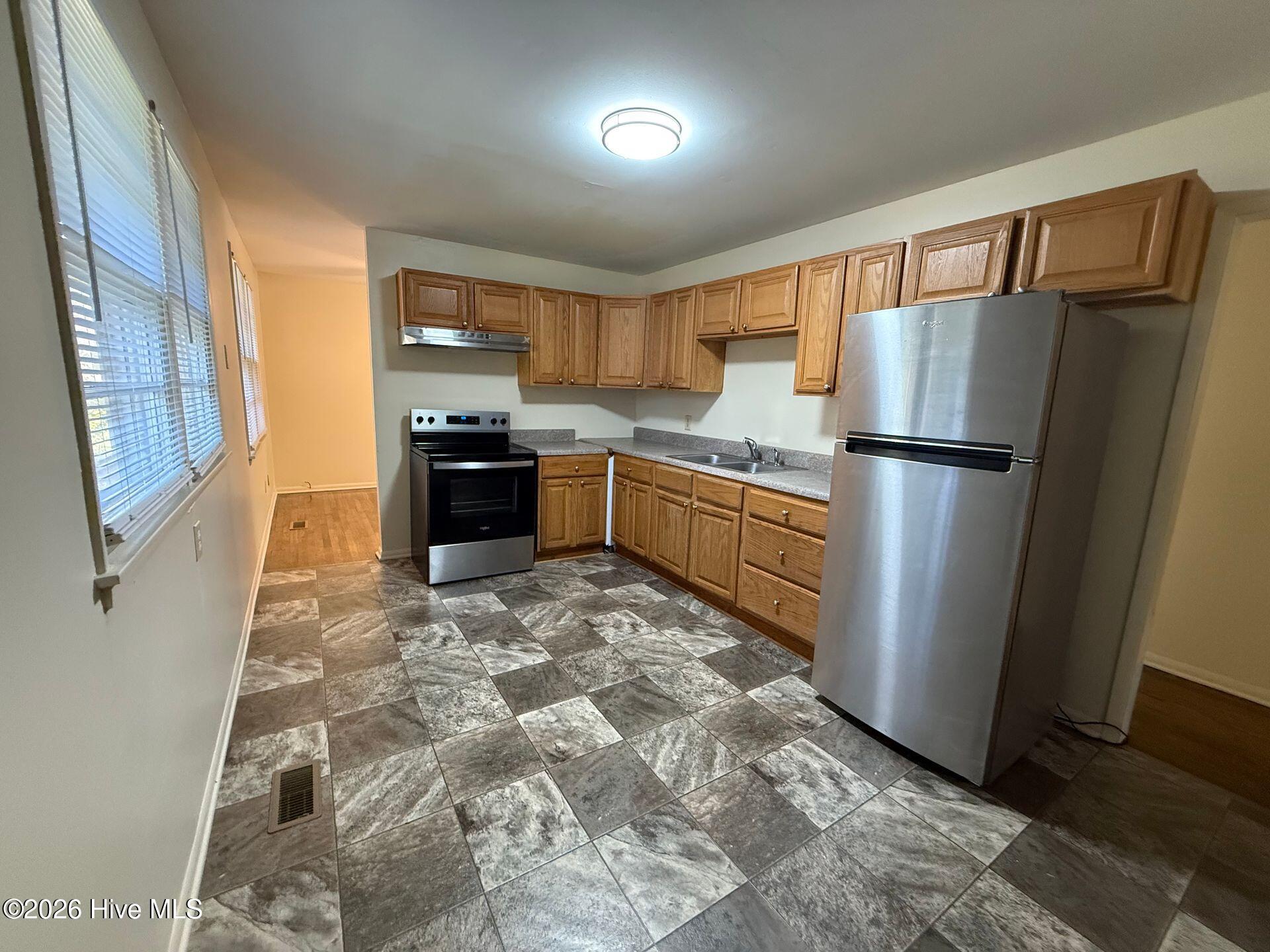 602 Maple Street Property Photo 2