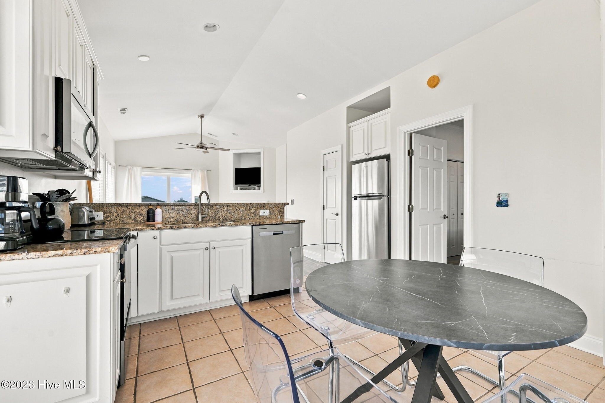 106 Willis Avenue B Property Photo 9