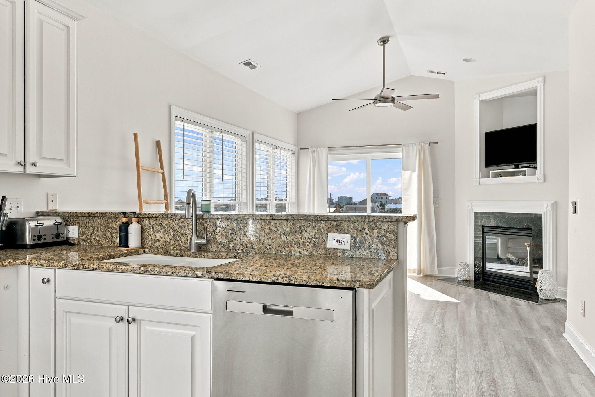 106 Willis Avenue B Property Photo 11