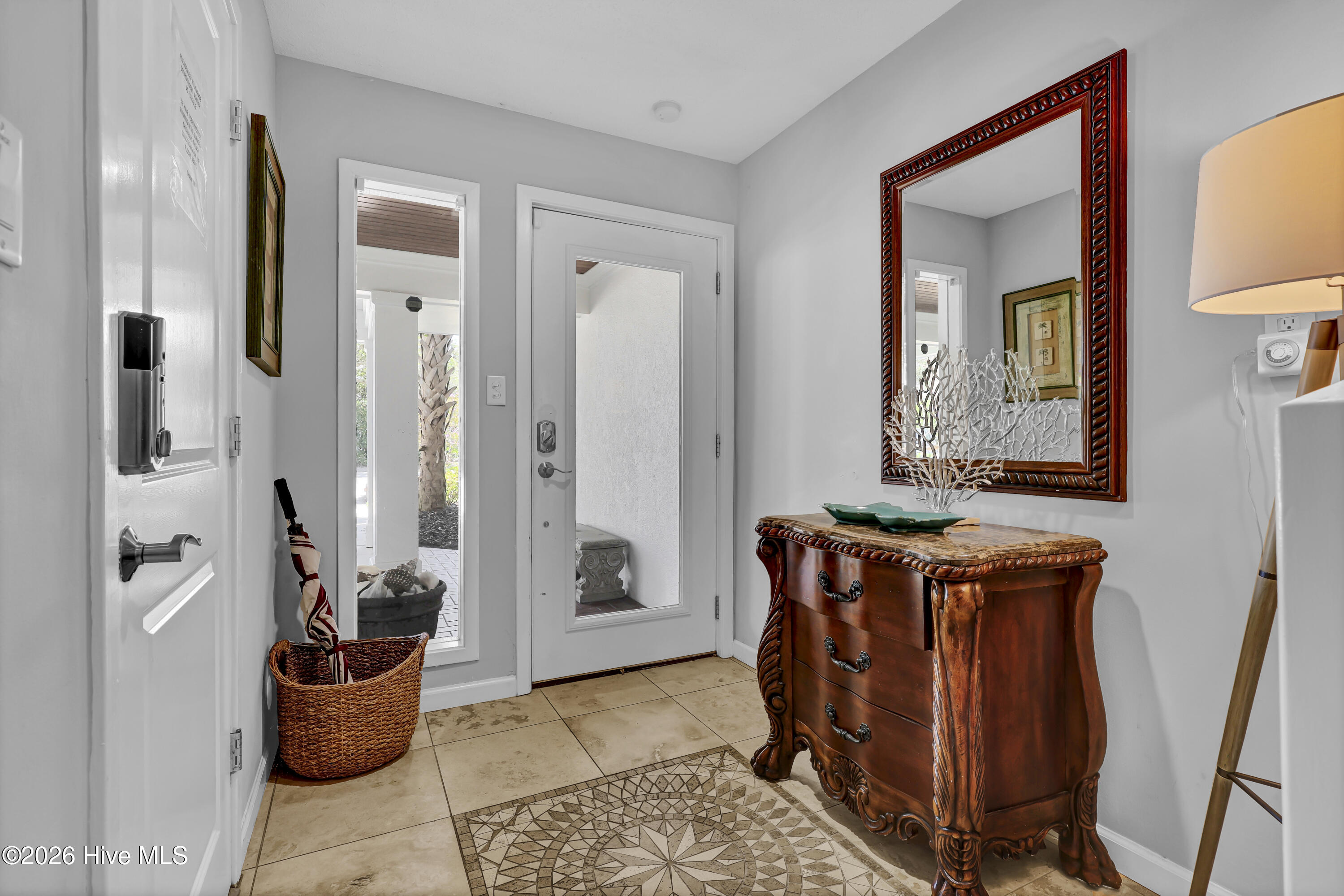 108 S Lumina Avenue A Property Photo 6
