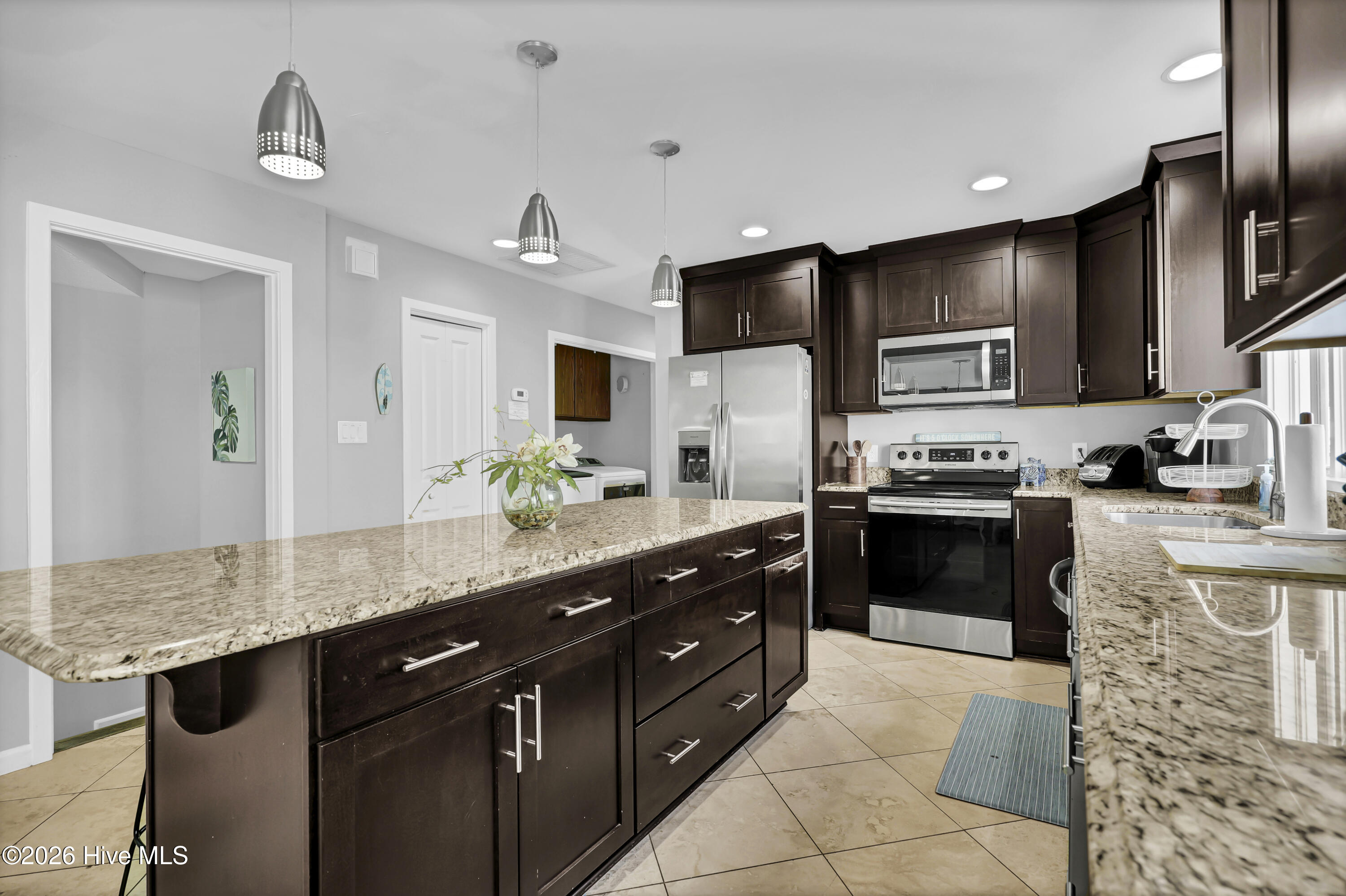 108 S Lumina Avenue A Property Photo 8