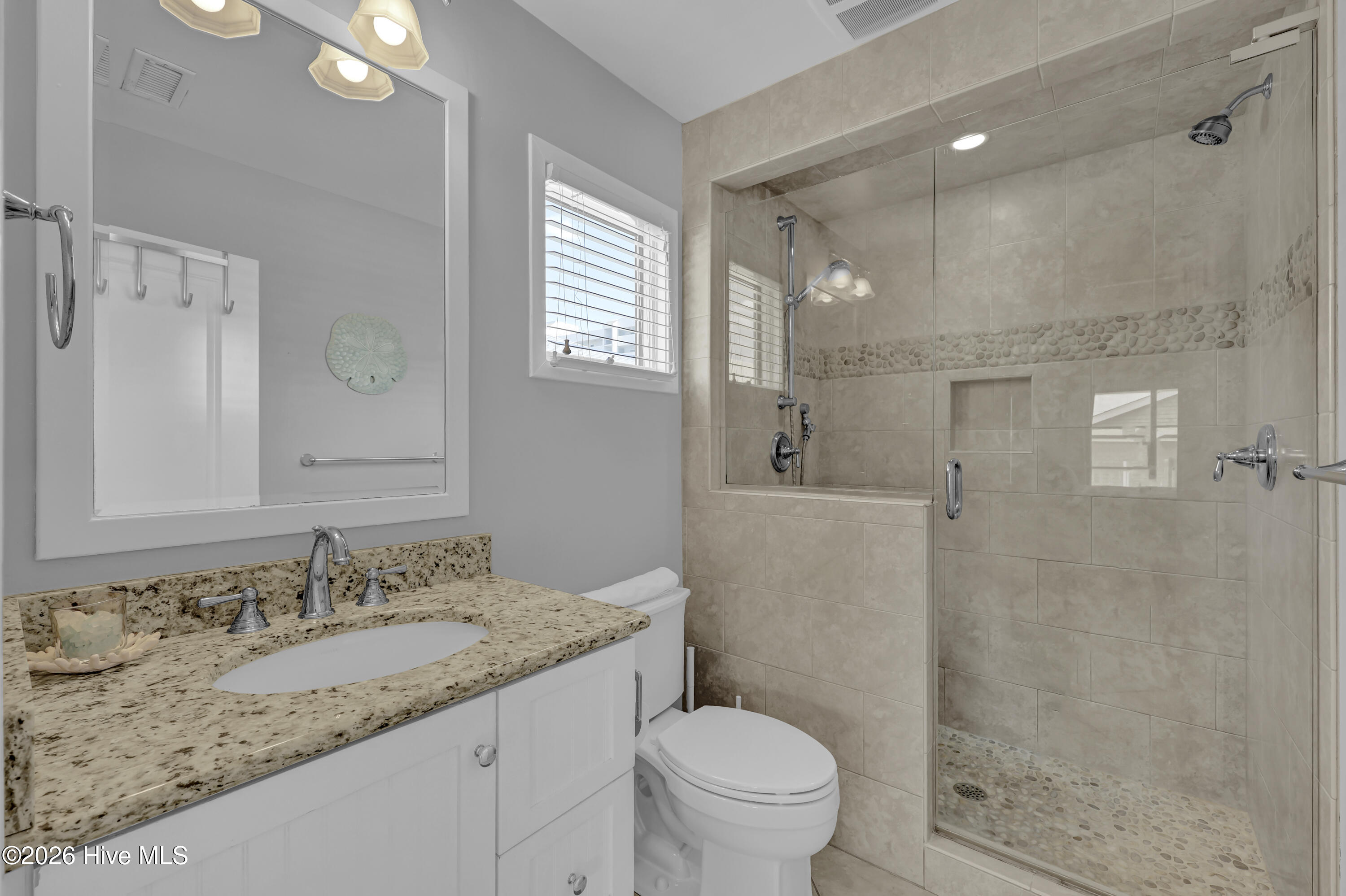 108 S Lumina Avenue A Property Photo 21