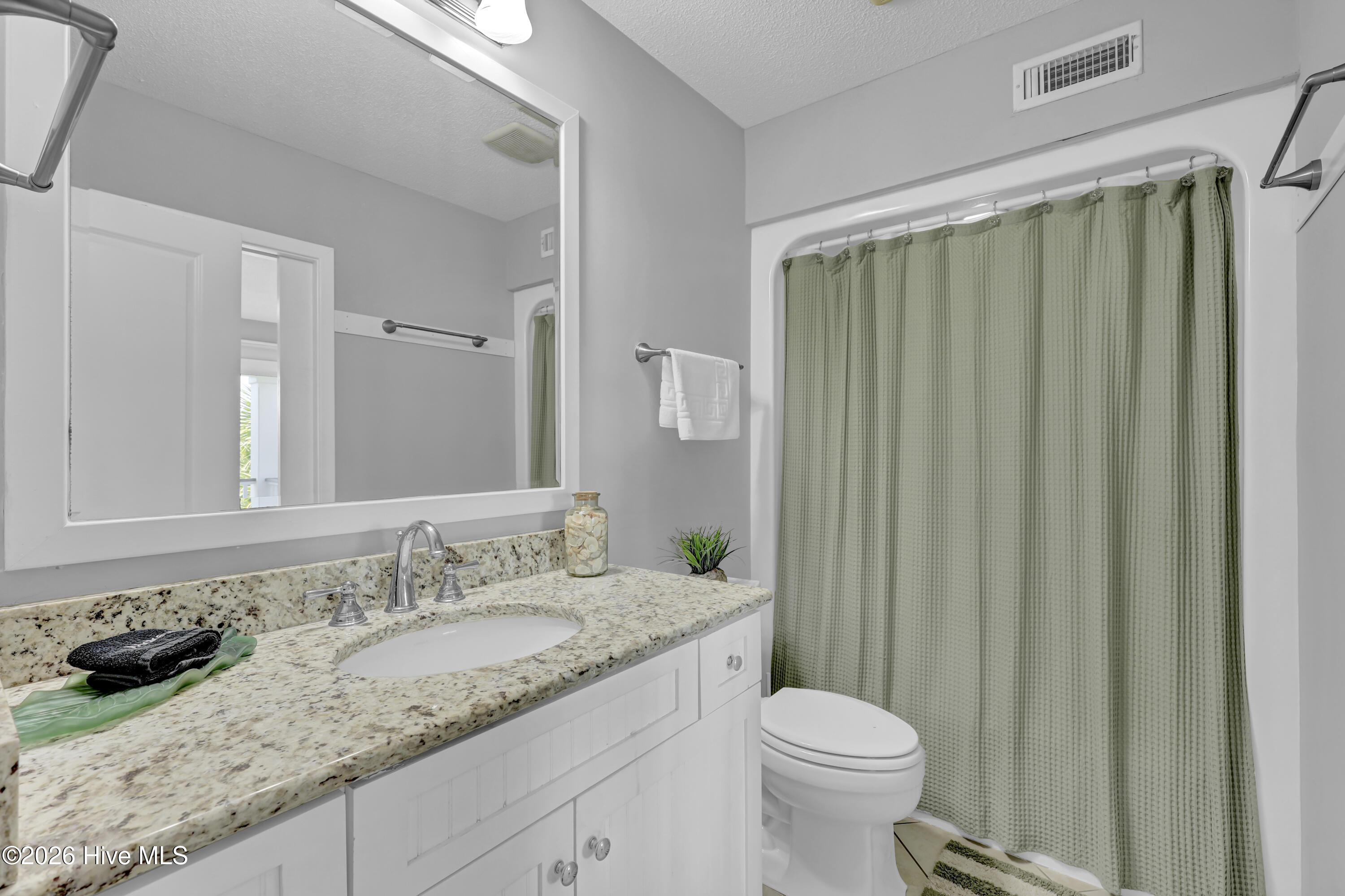108 S Lumina Avenue A Property Photo 25