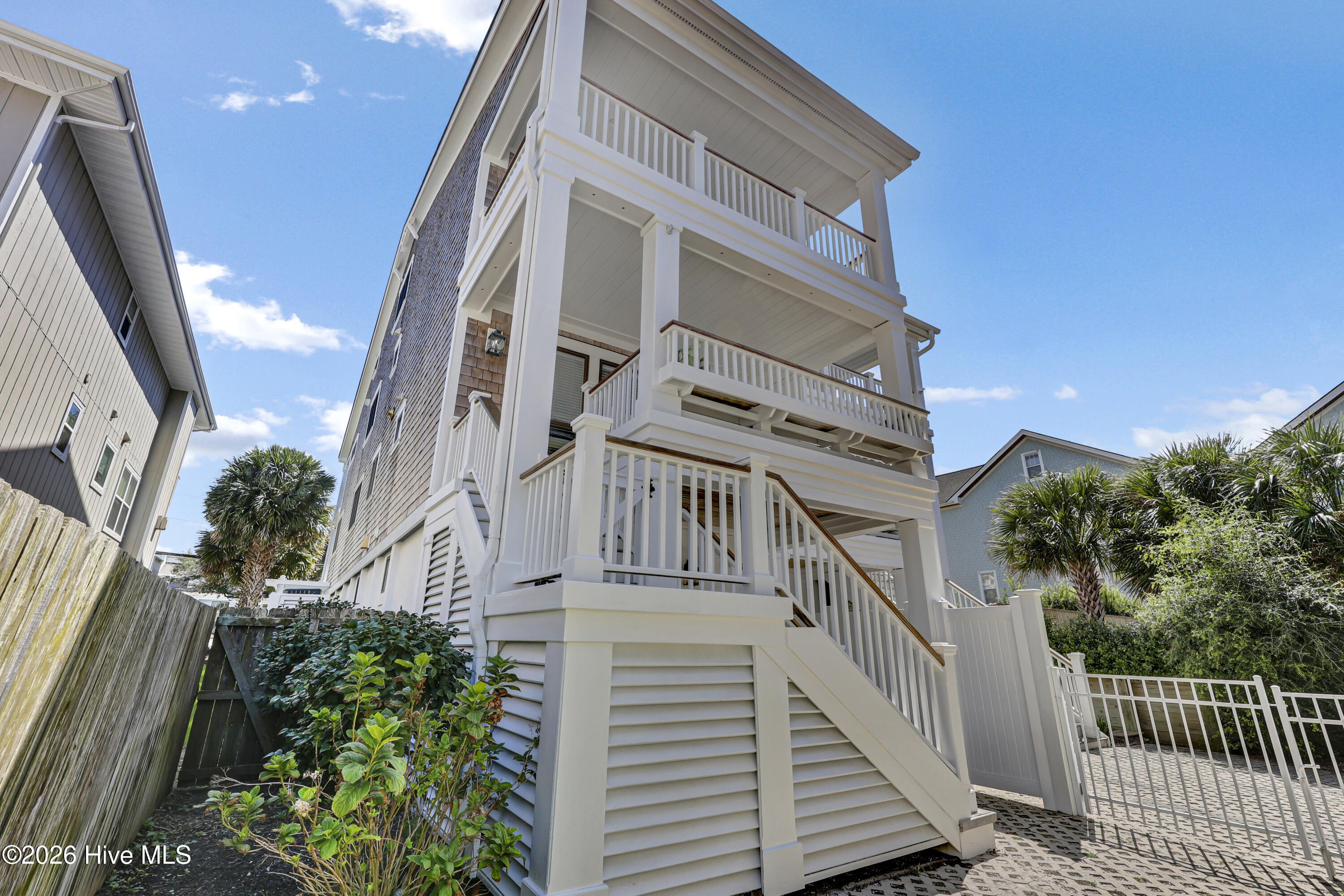 108 S Lumina Avenue A Property Photo 35