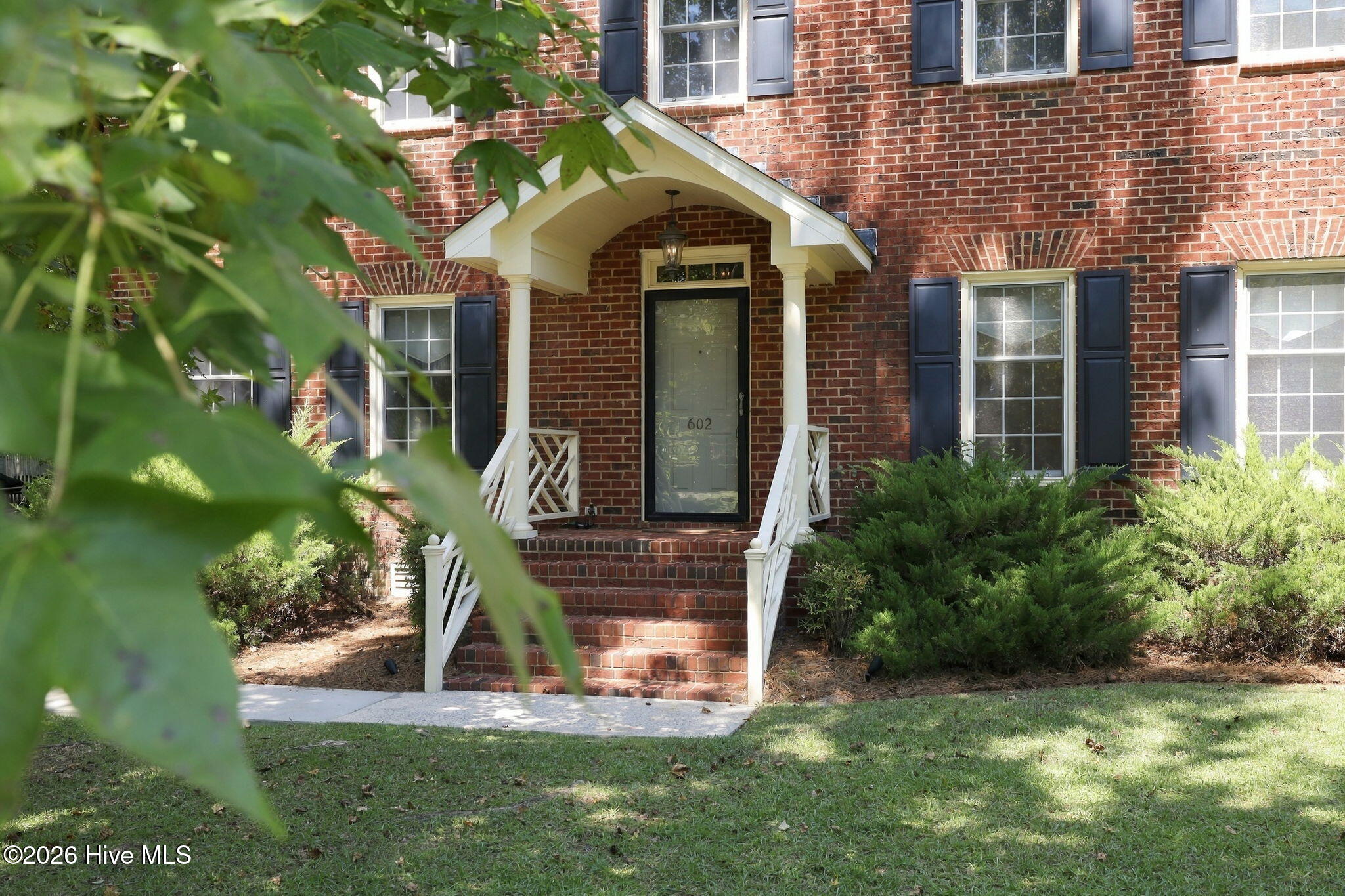 602 Kempton Drive Property Photo 4