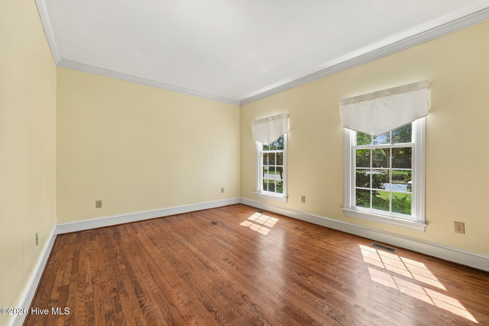 602 Kempton Drive Property Photo 10