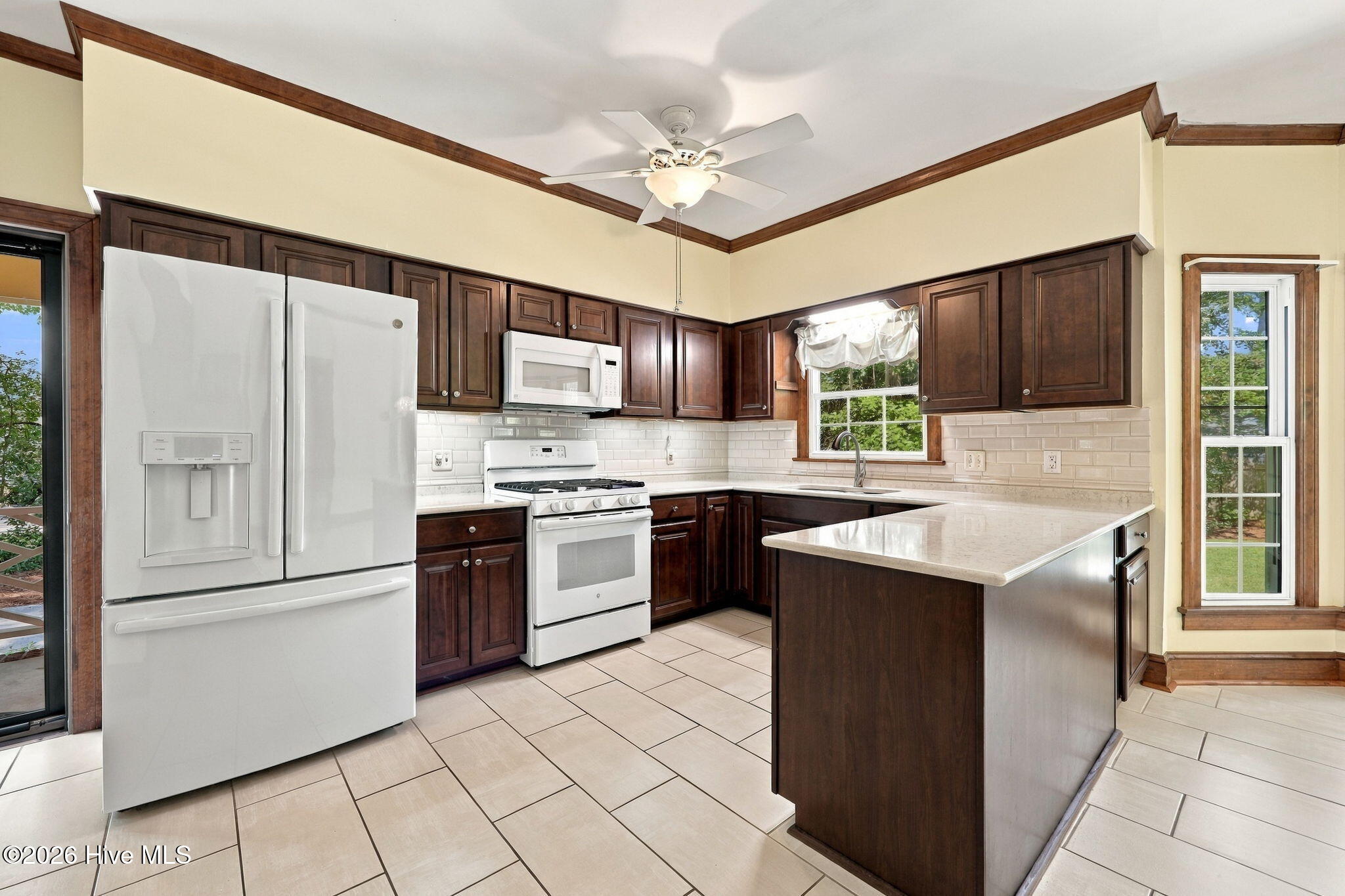 602 Kempton Drive Property Photo 21