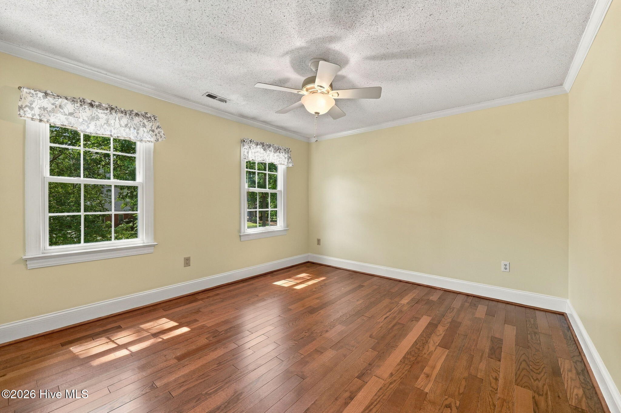 602 Kempton Drive Property Photo 25