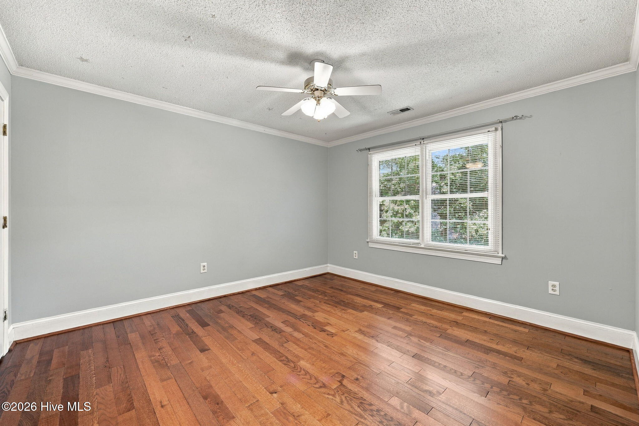 602 Kempton Drive Property Photo 27