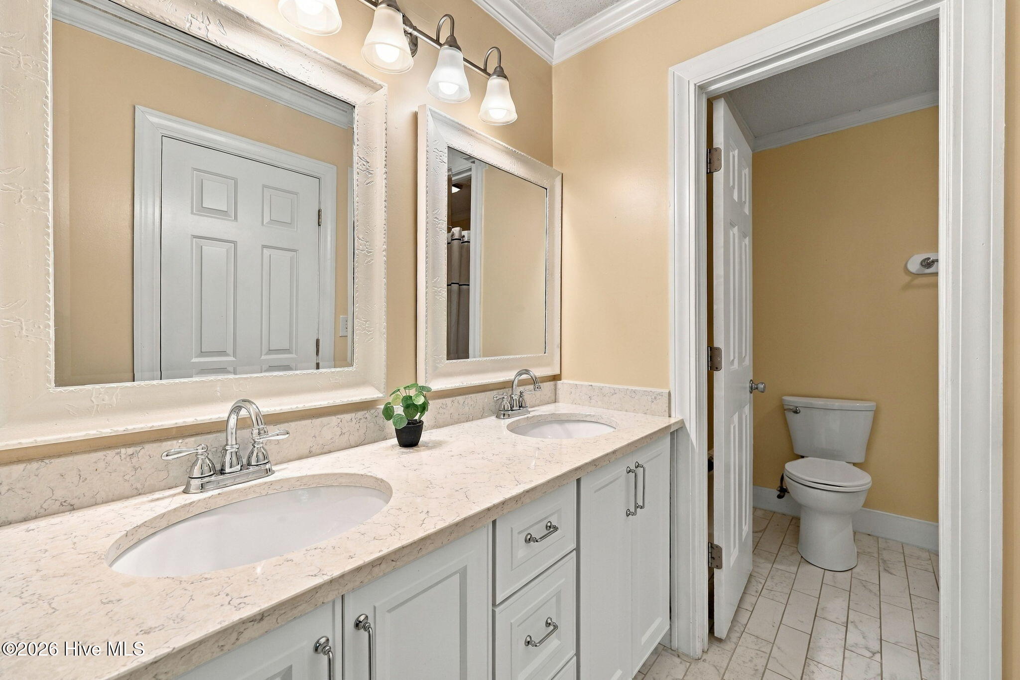 602 Kempton Drive Property Photo 31