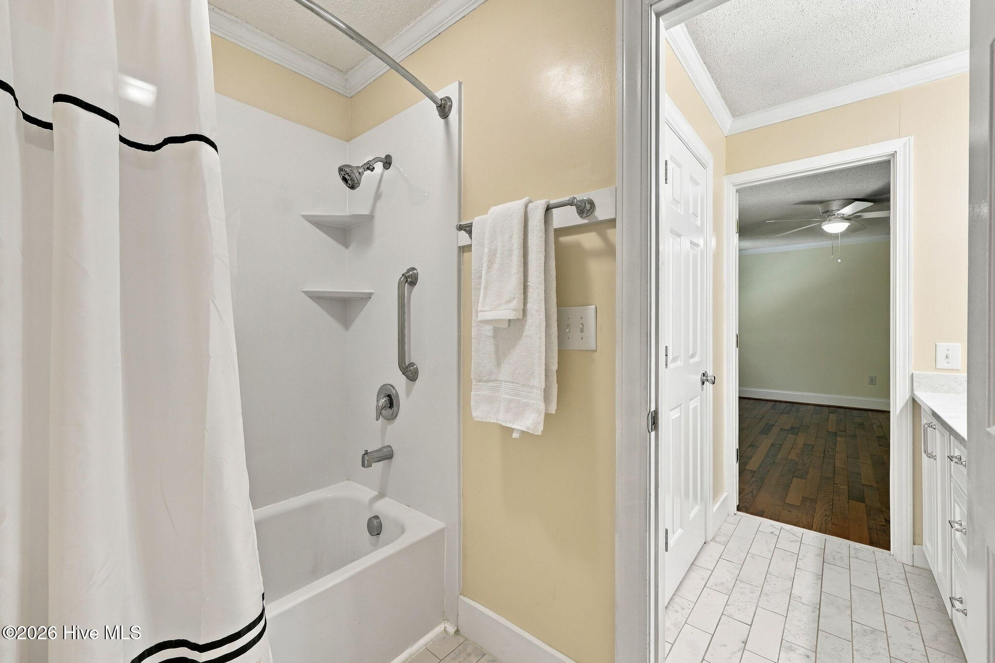 602 Kempton Drive Property Photo 32
