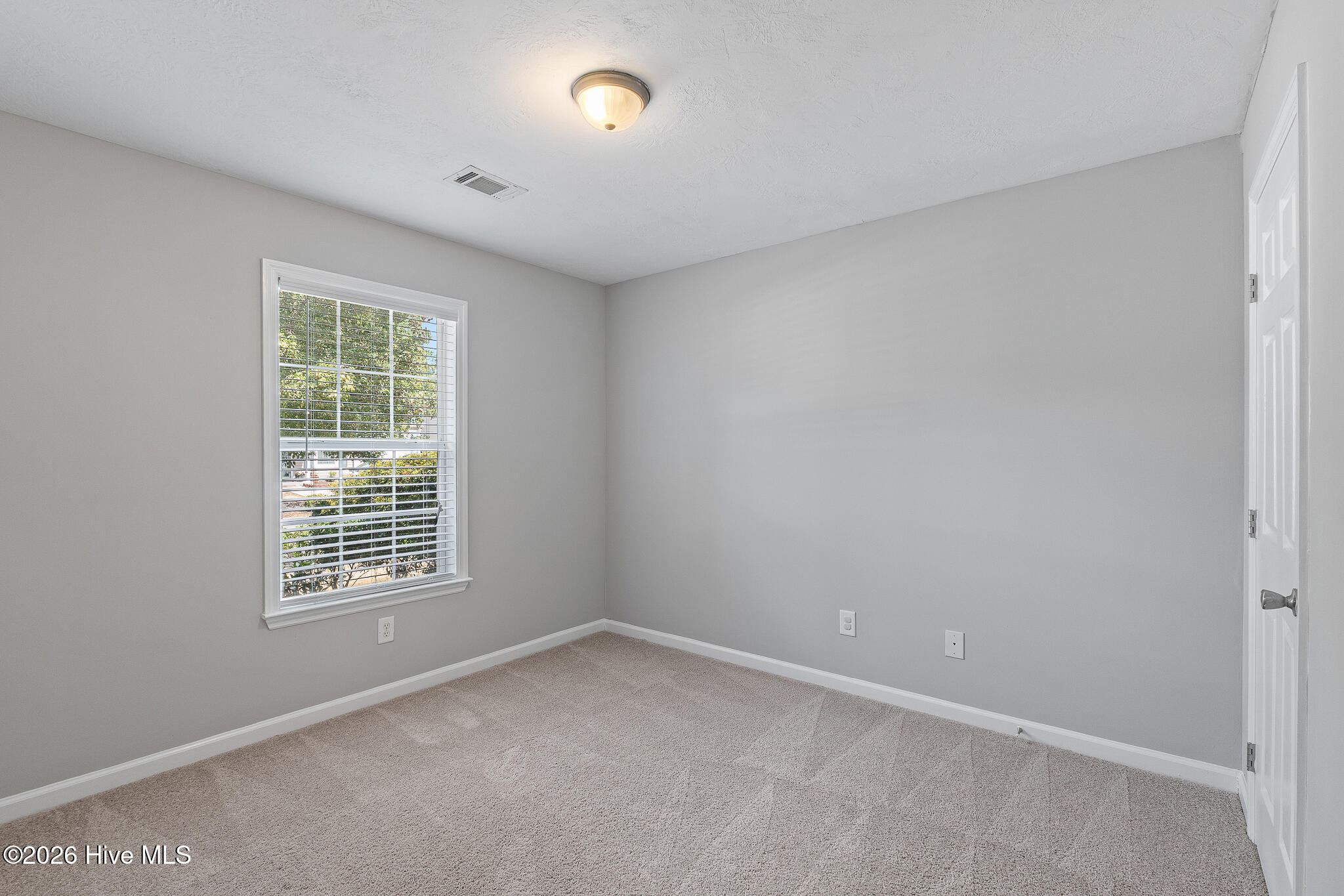 1232 Longpoint Drive Property Photo 12