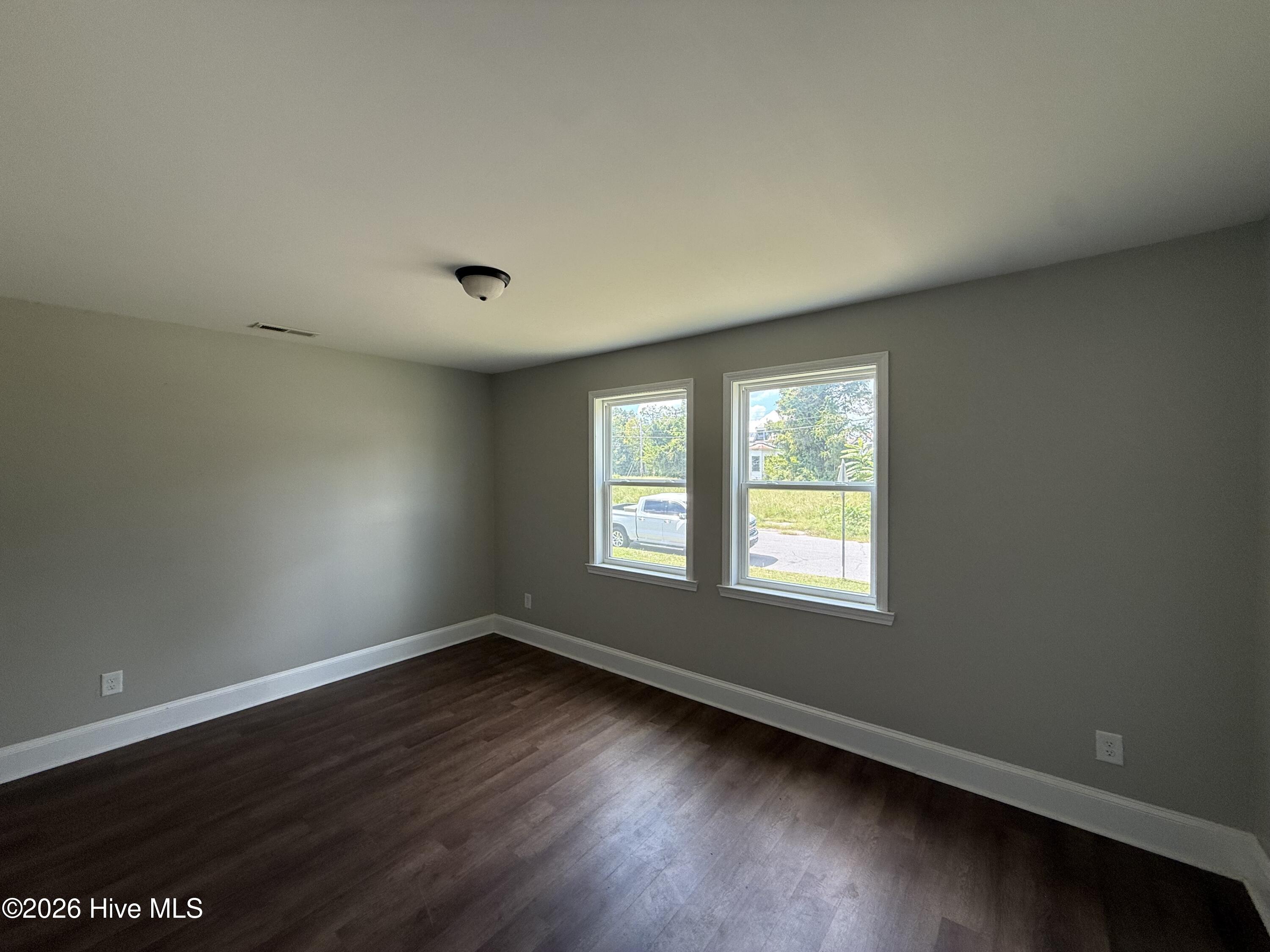 800 E Gordon Street Property Photo 11