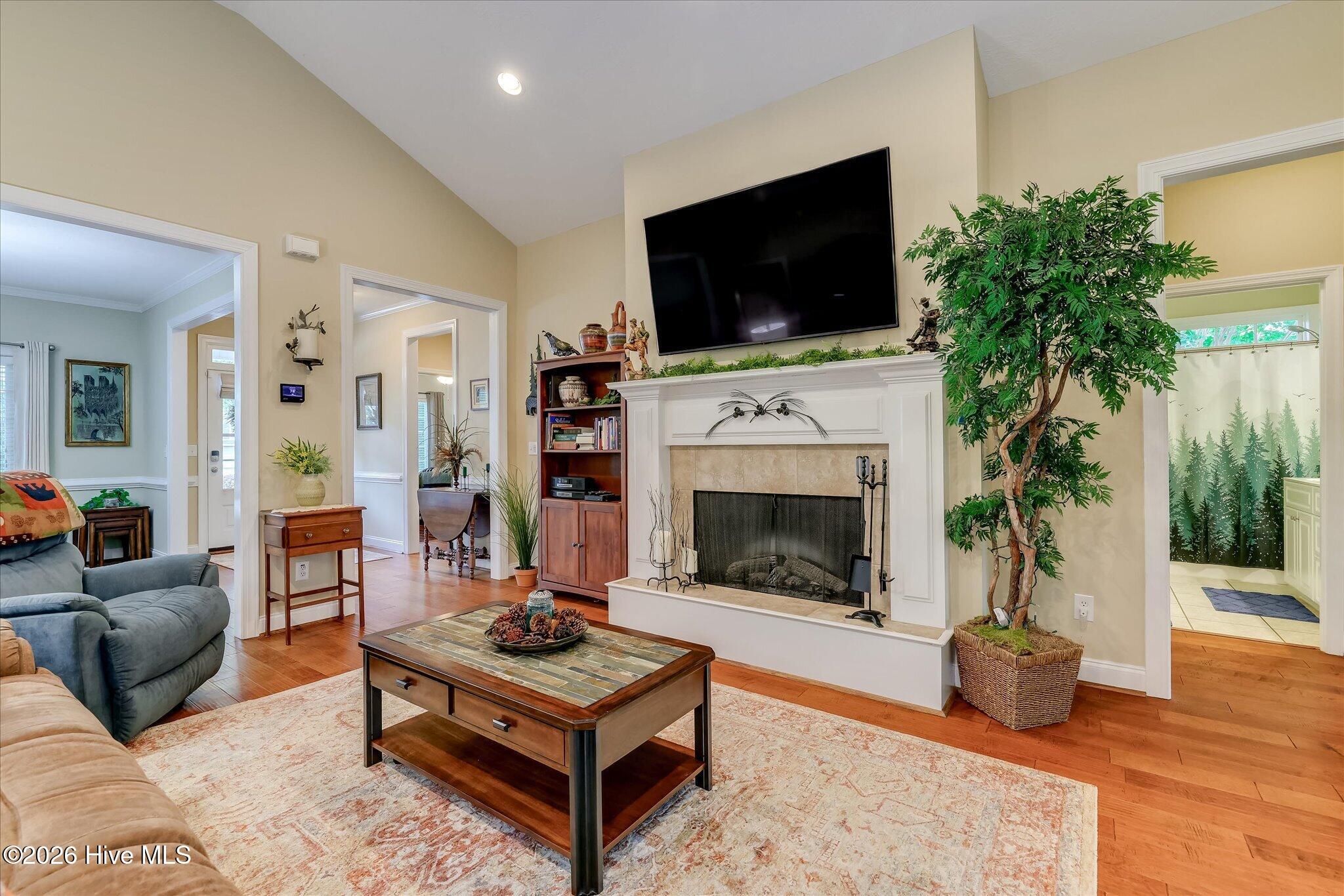 1210 Greenwich Pass Property Photo 10