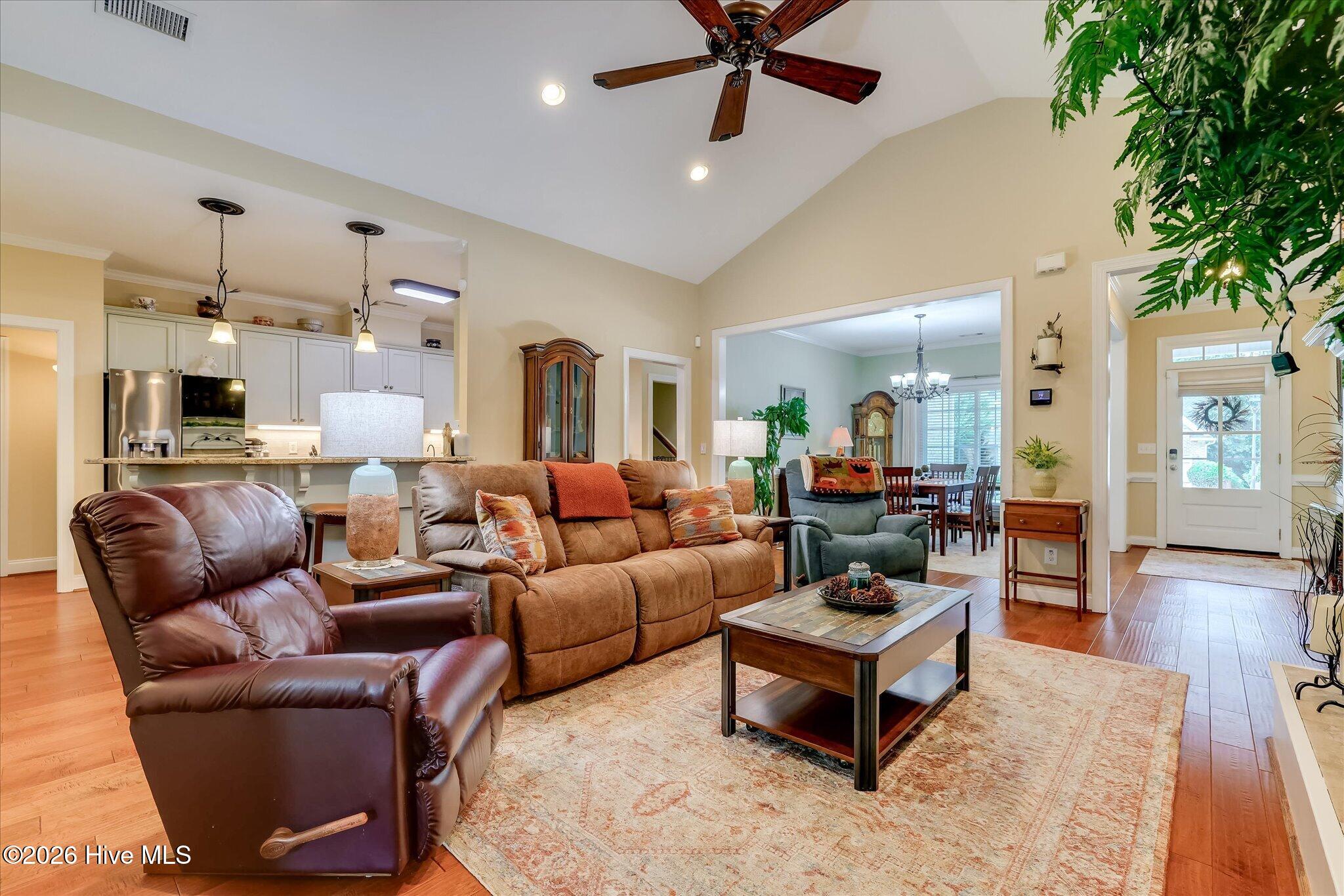 1210 Greenwich Pass Property Photo 11