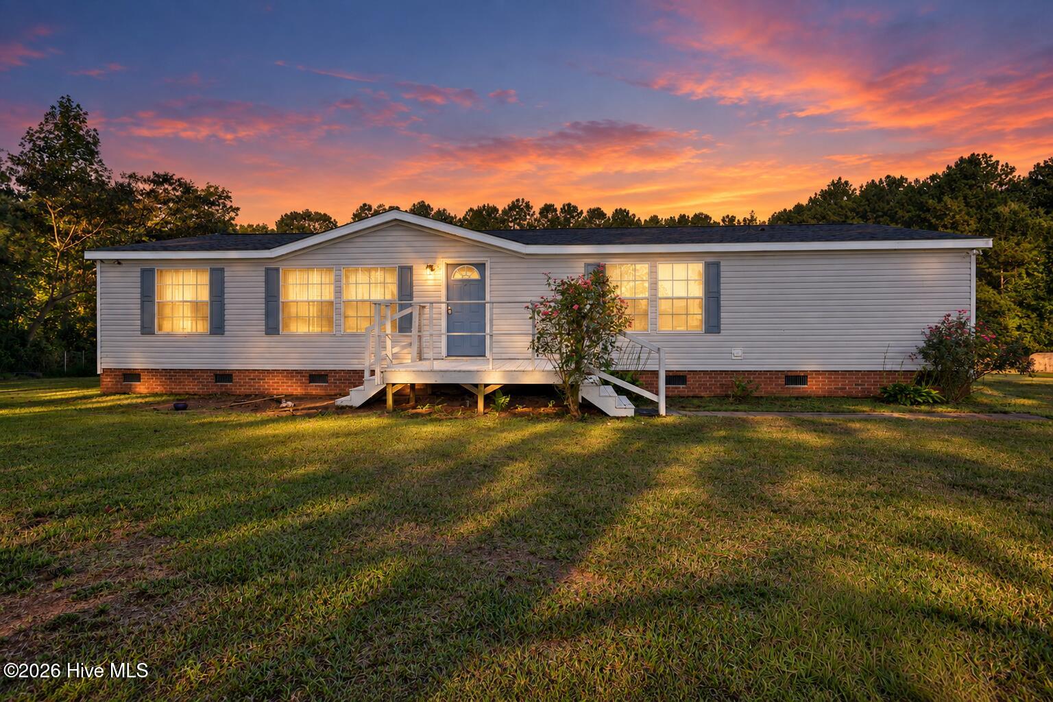 10087 Highway 39 Property Photo 1