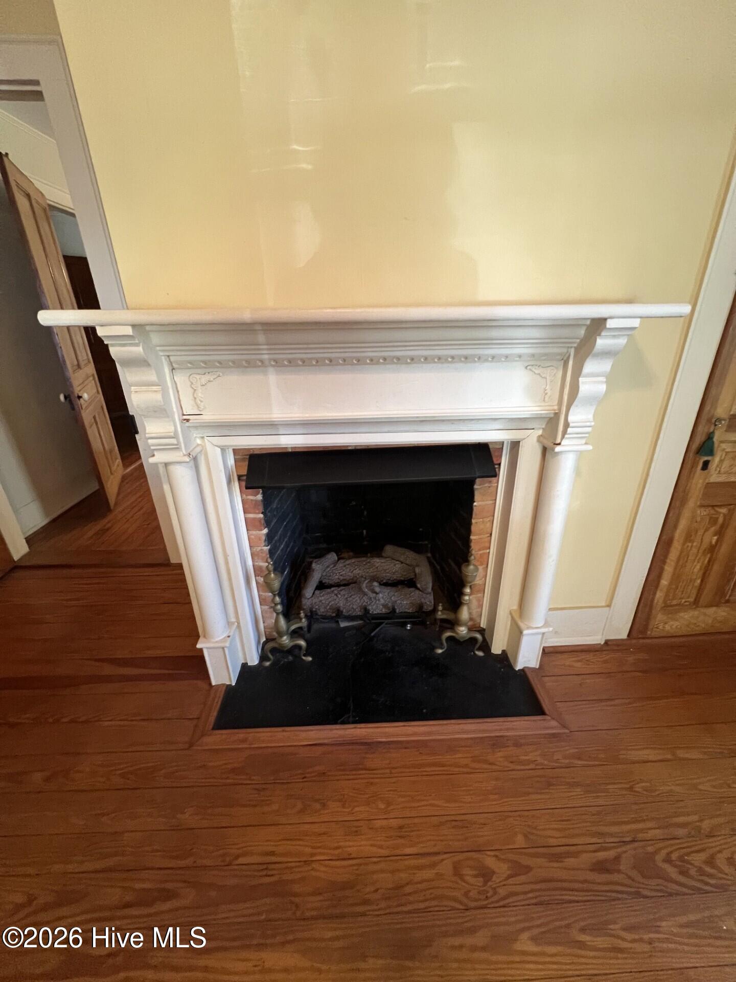 609 E Main Street Property Photo 18