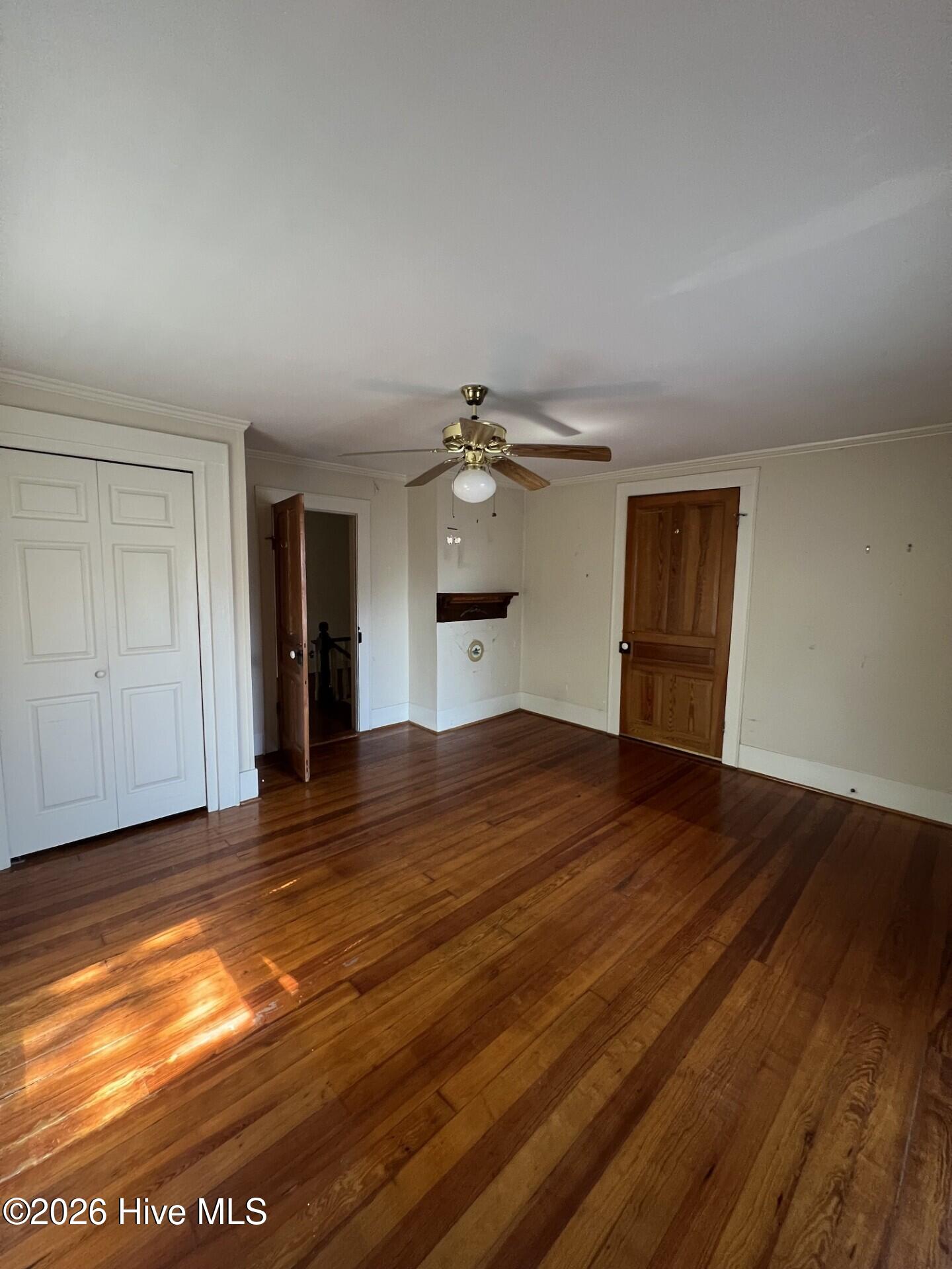 609 E Main Street Property Photo 23