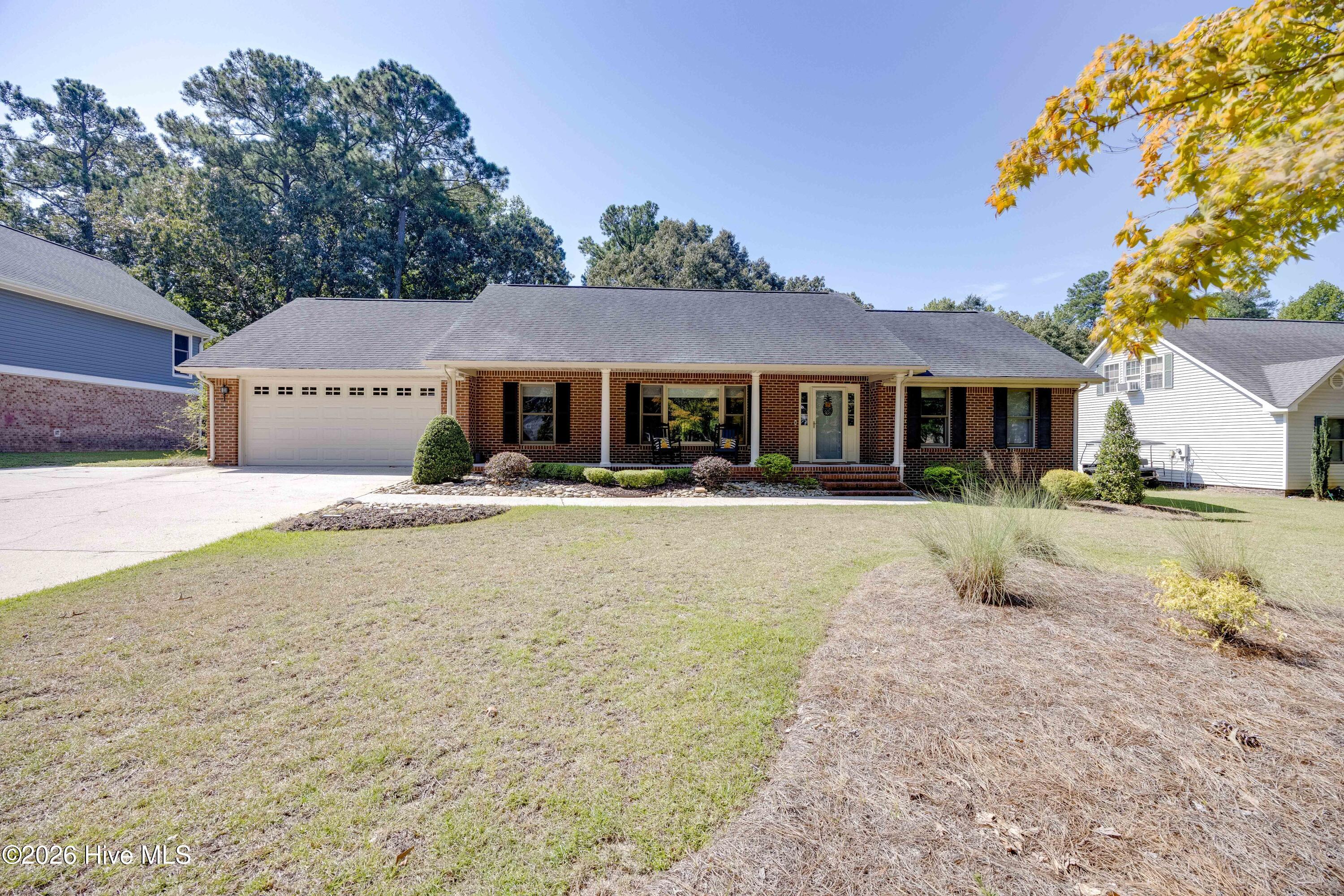 320 S Wedgewood Drive Property Photo 1
