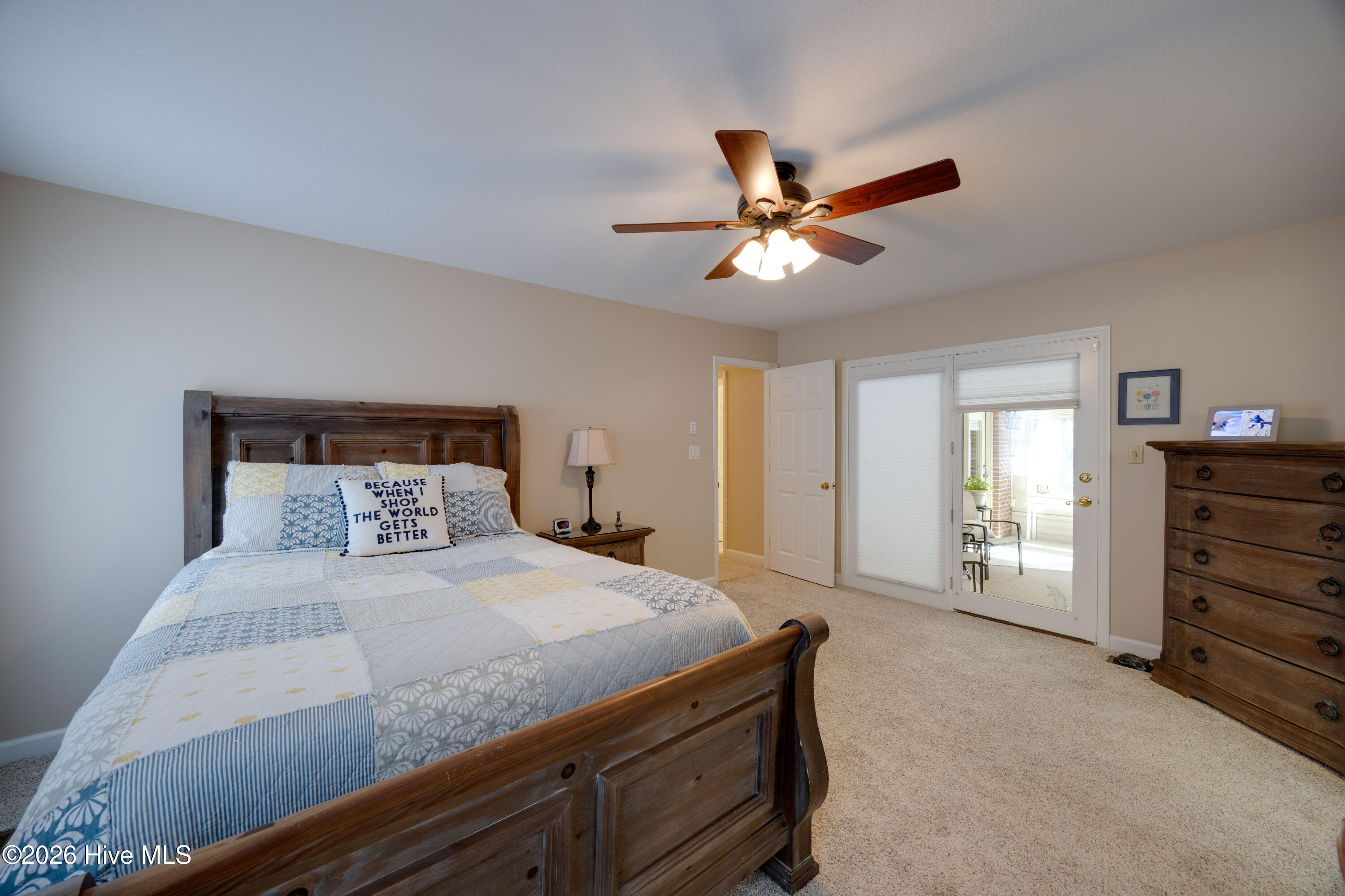 320 S Wedgewood Drive Property Photo 16