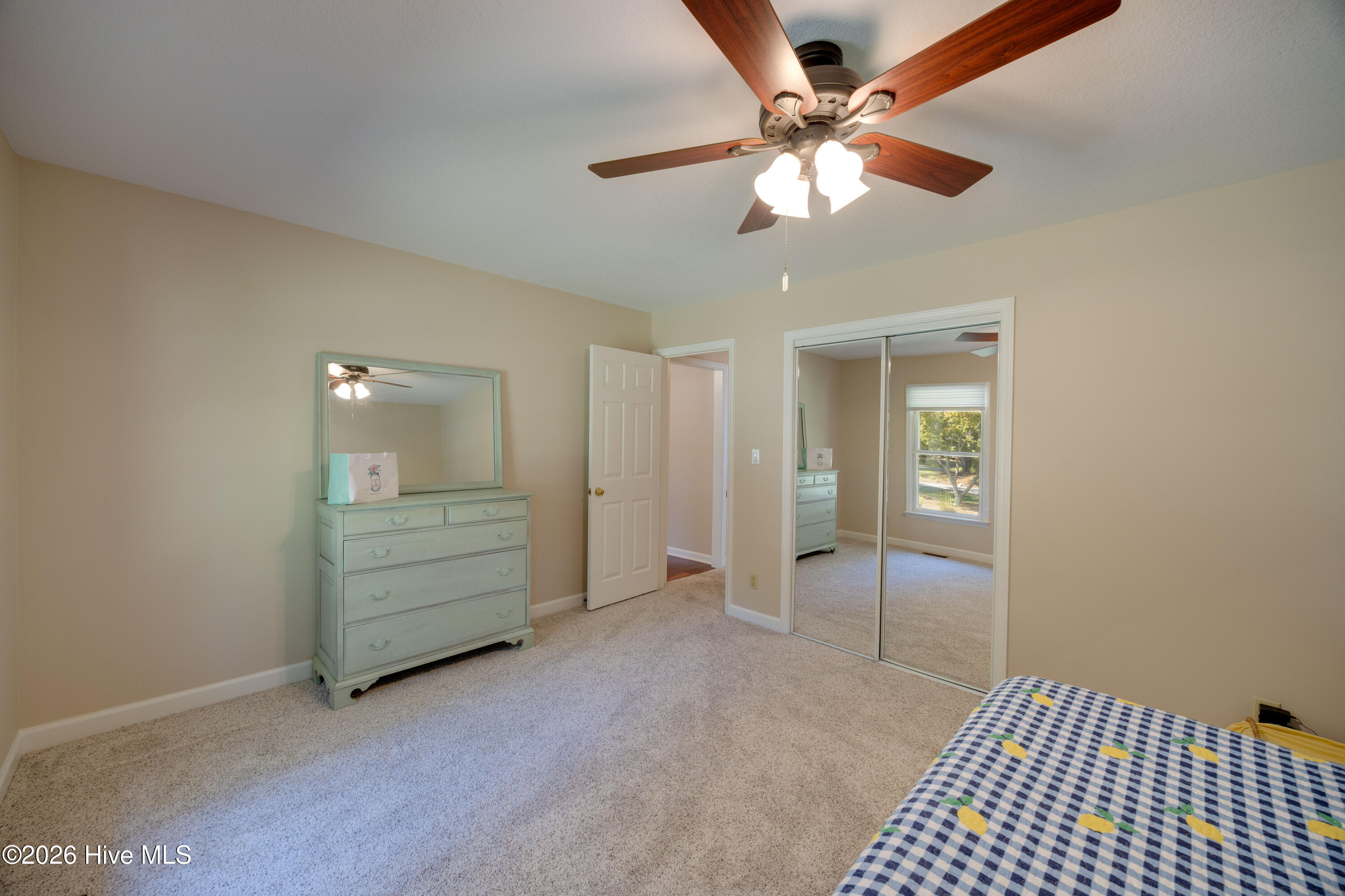 320 S Wedgewood Drive Property Photo 22