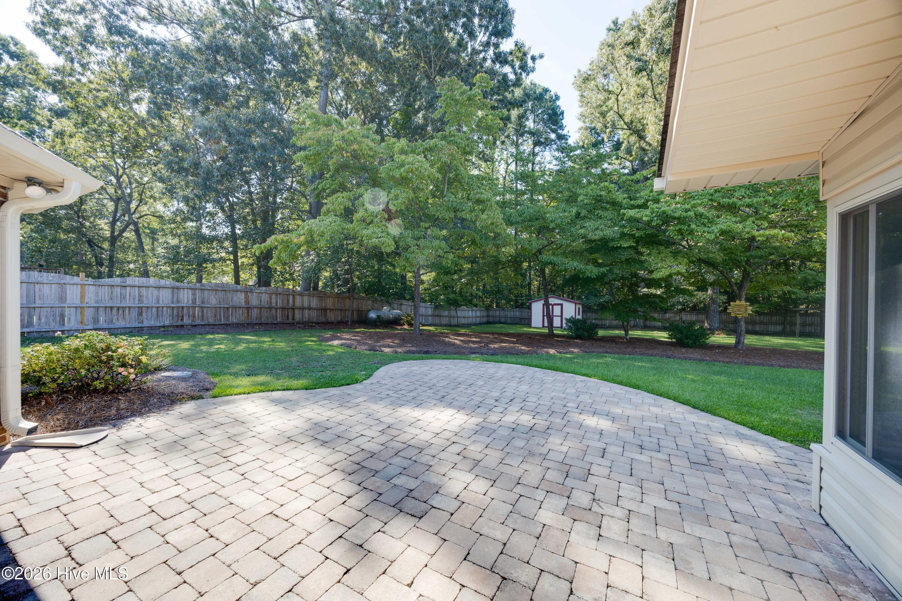320 S Wedgewood Drive Property Photo 25