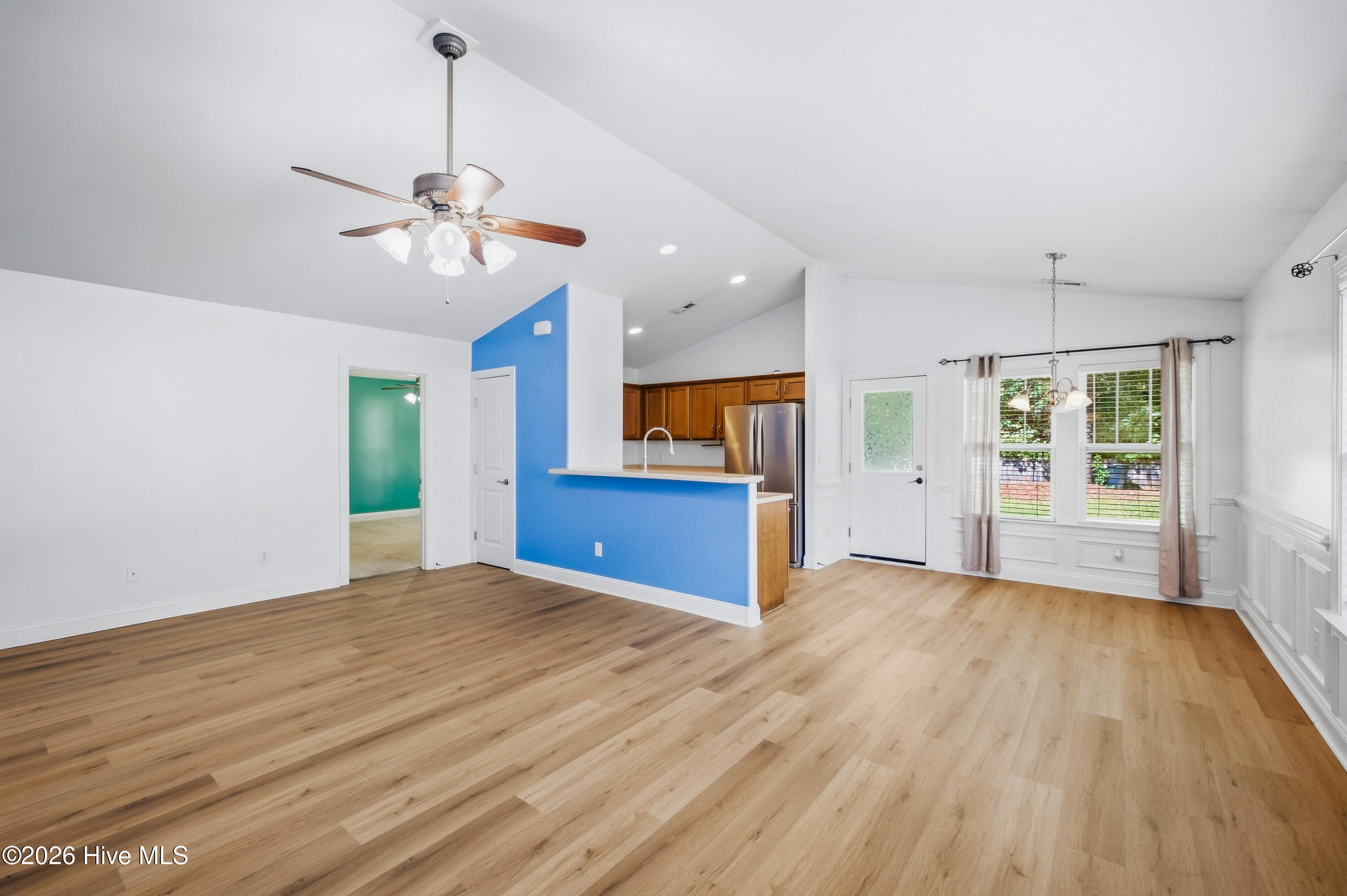 9108 Arden Road Ne Property Photo 3