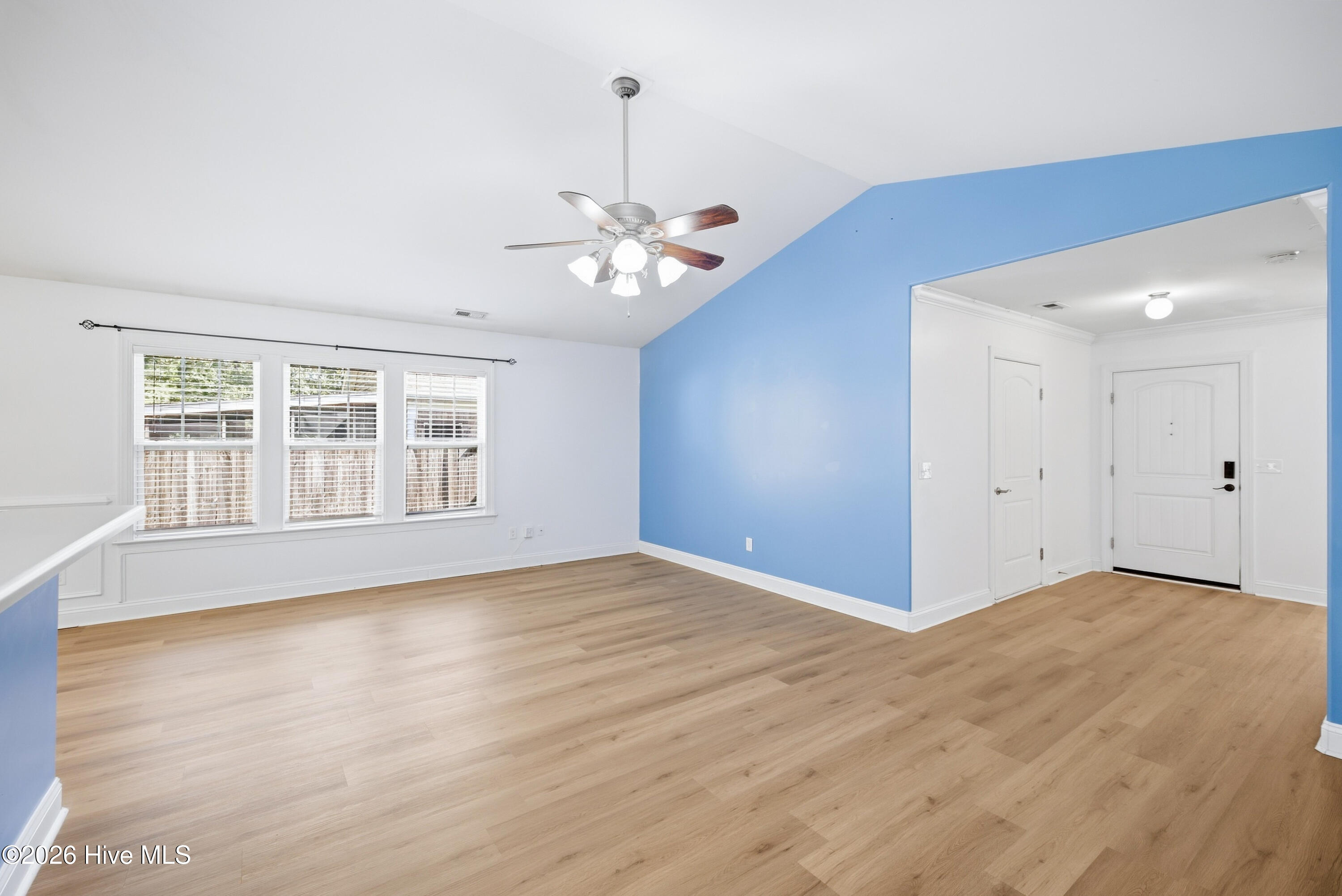 9108 Arden Road Ne Property Photo 4