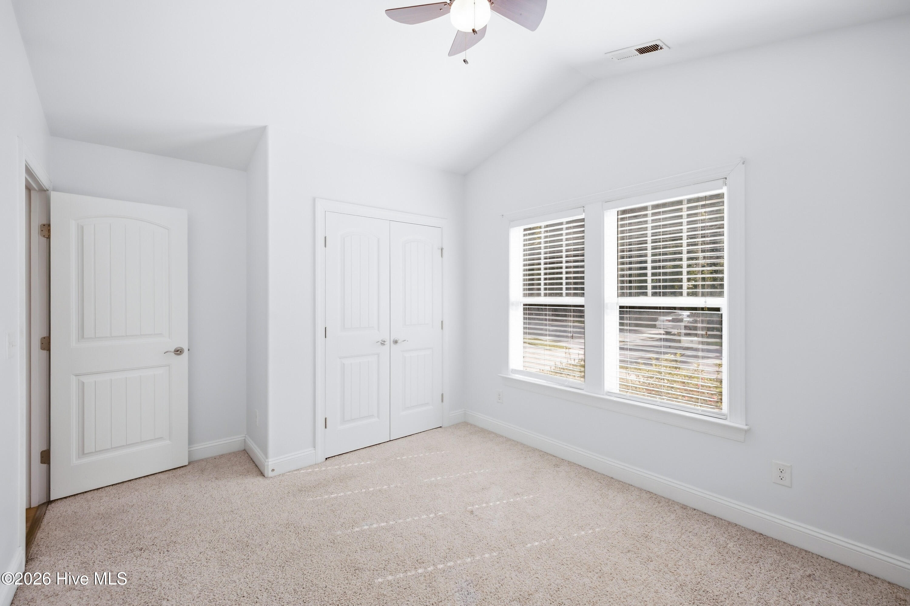 9108 Arden Road Ne Property Photo 10
