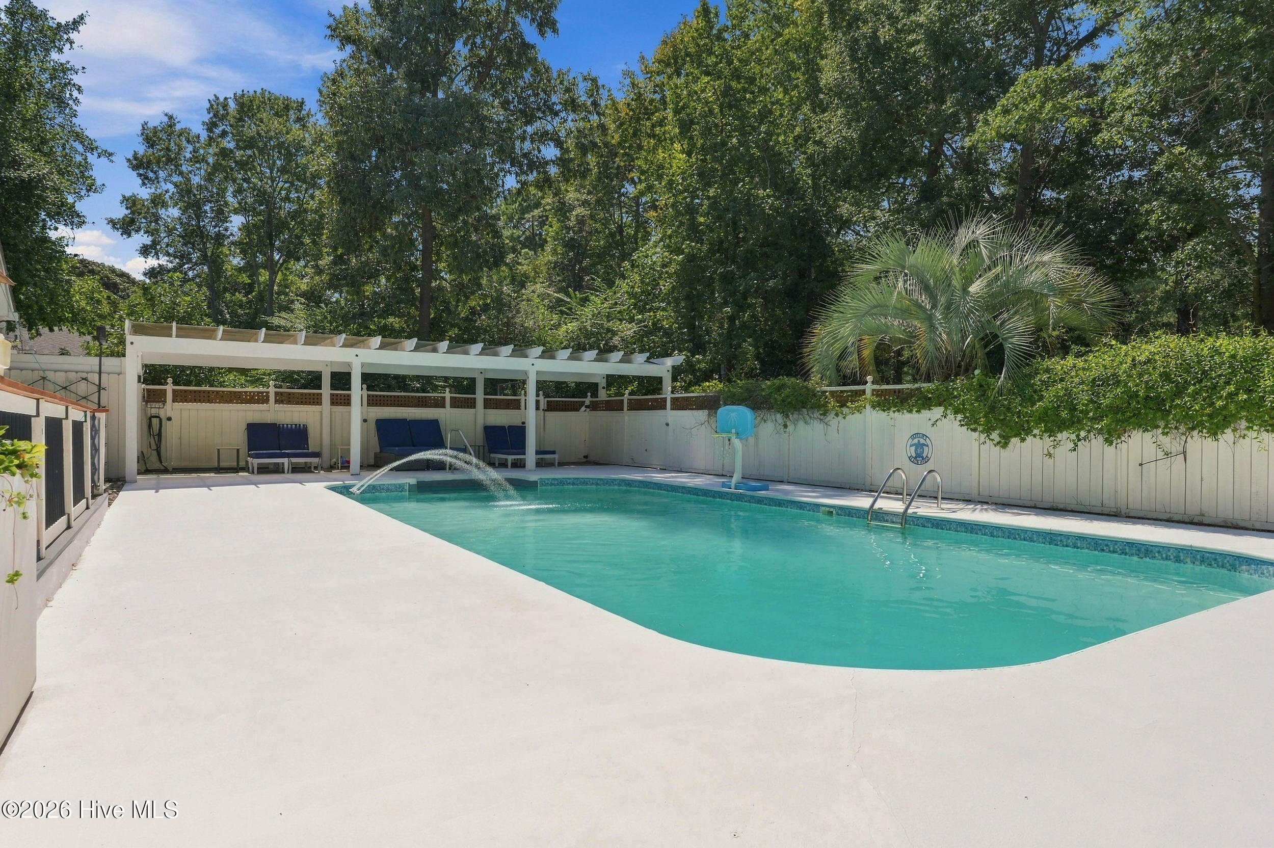 613 Ravenswood Road Property Photo 64