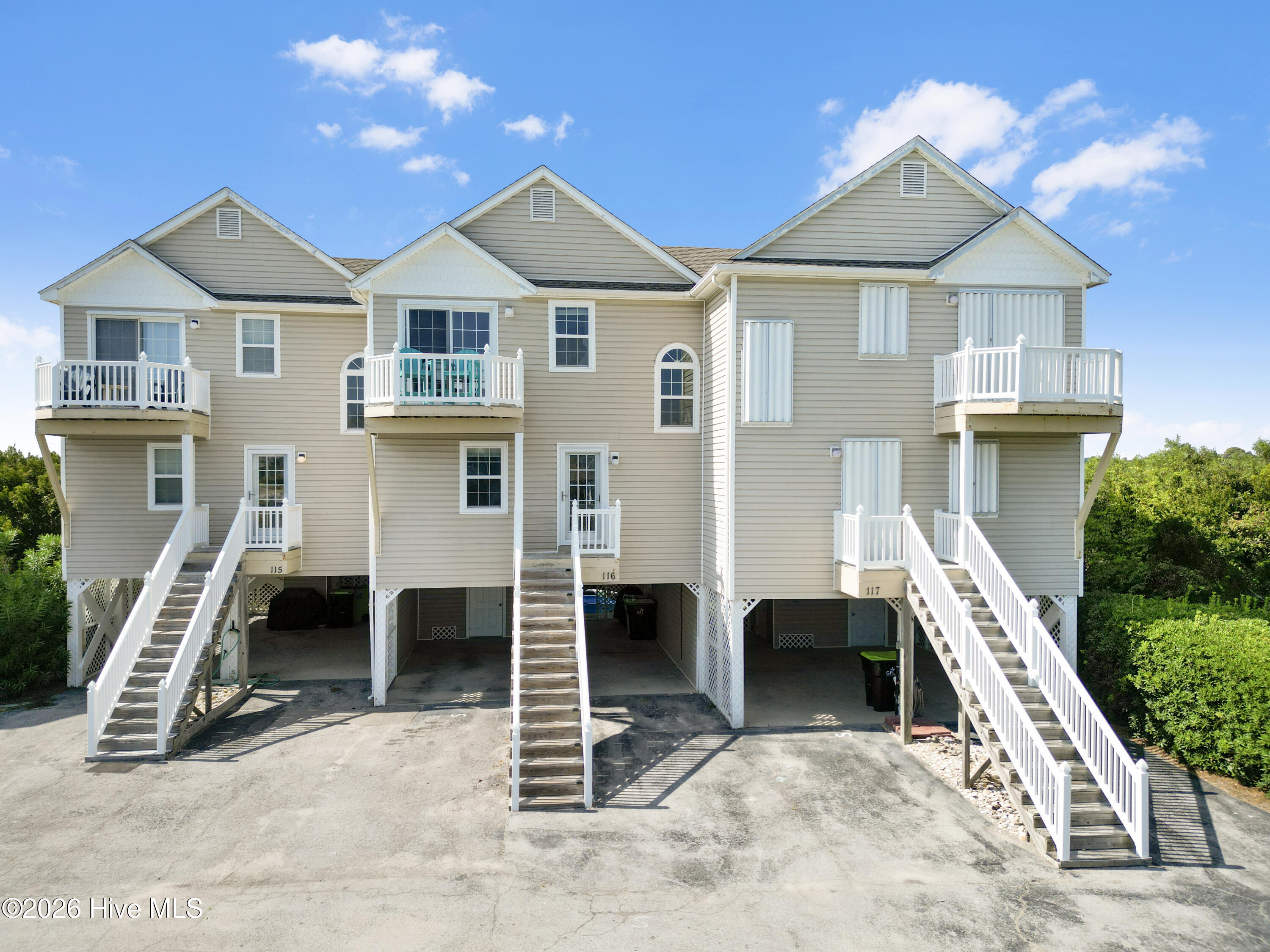 116 Heron Cay Court Property Photo 1