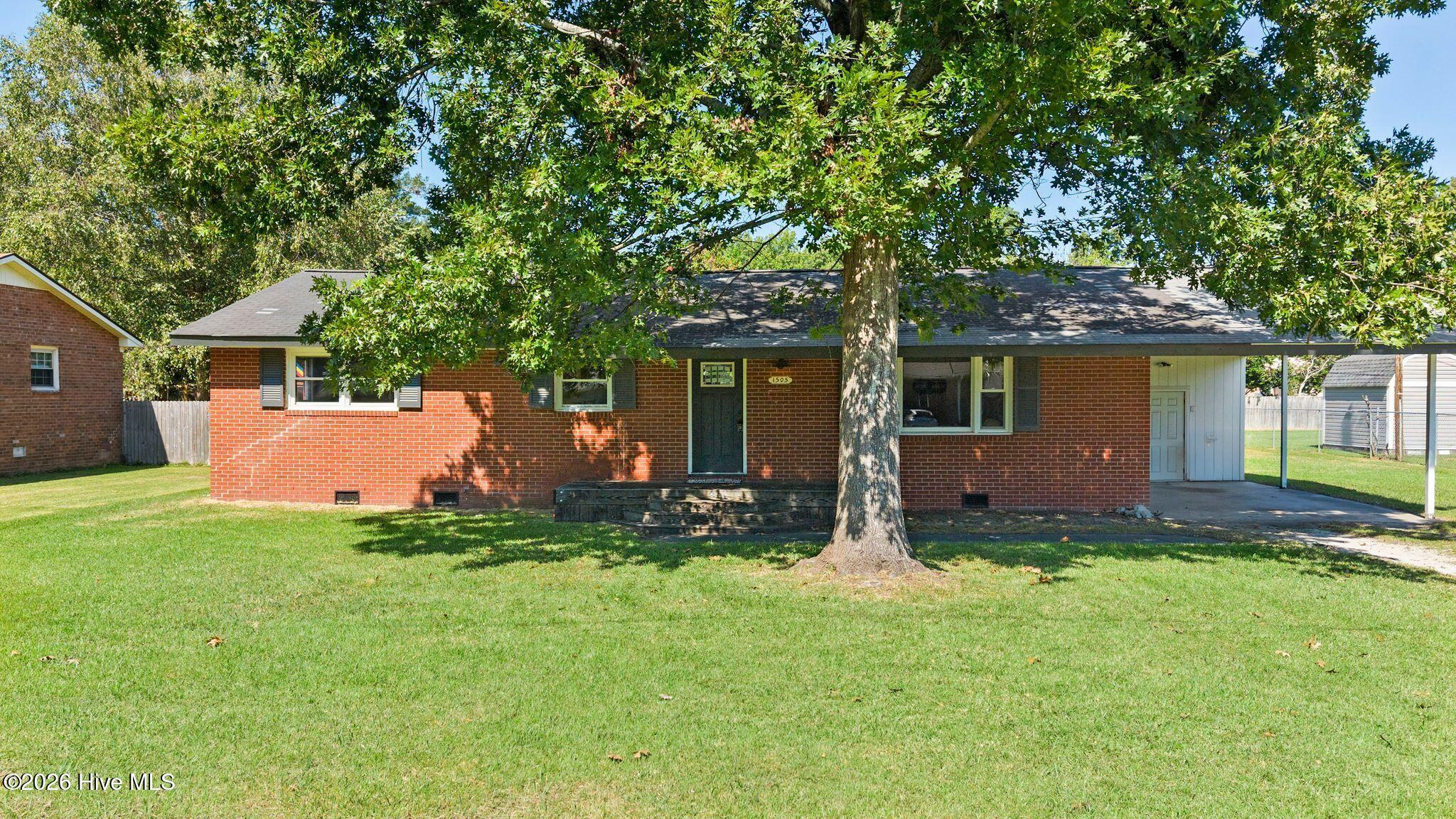 1505 Phillips Avenue Property Photo 1