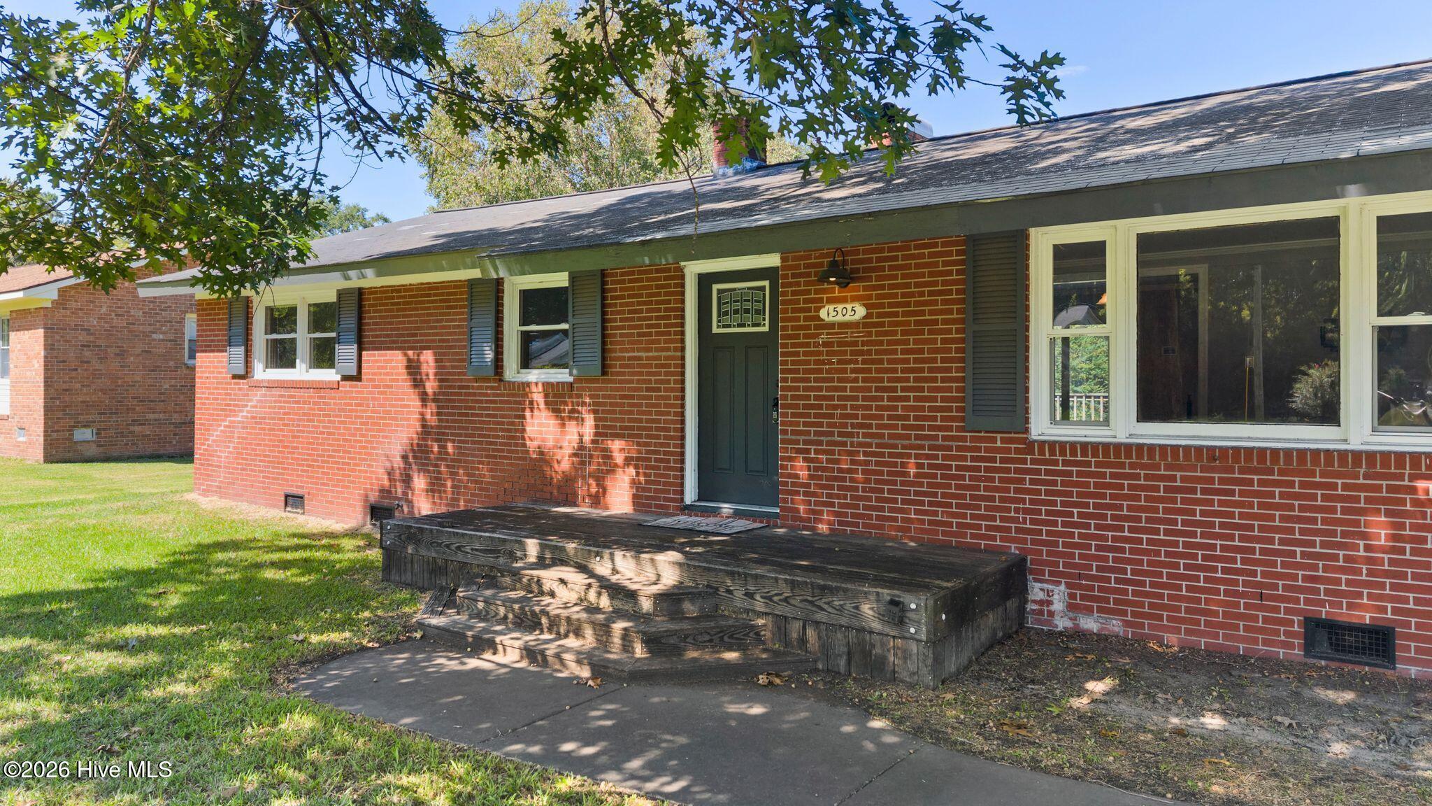 1505 Phillips Avenue Property Photo 8