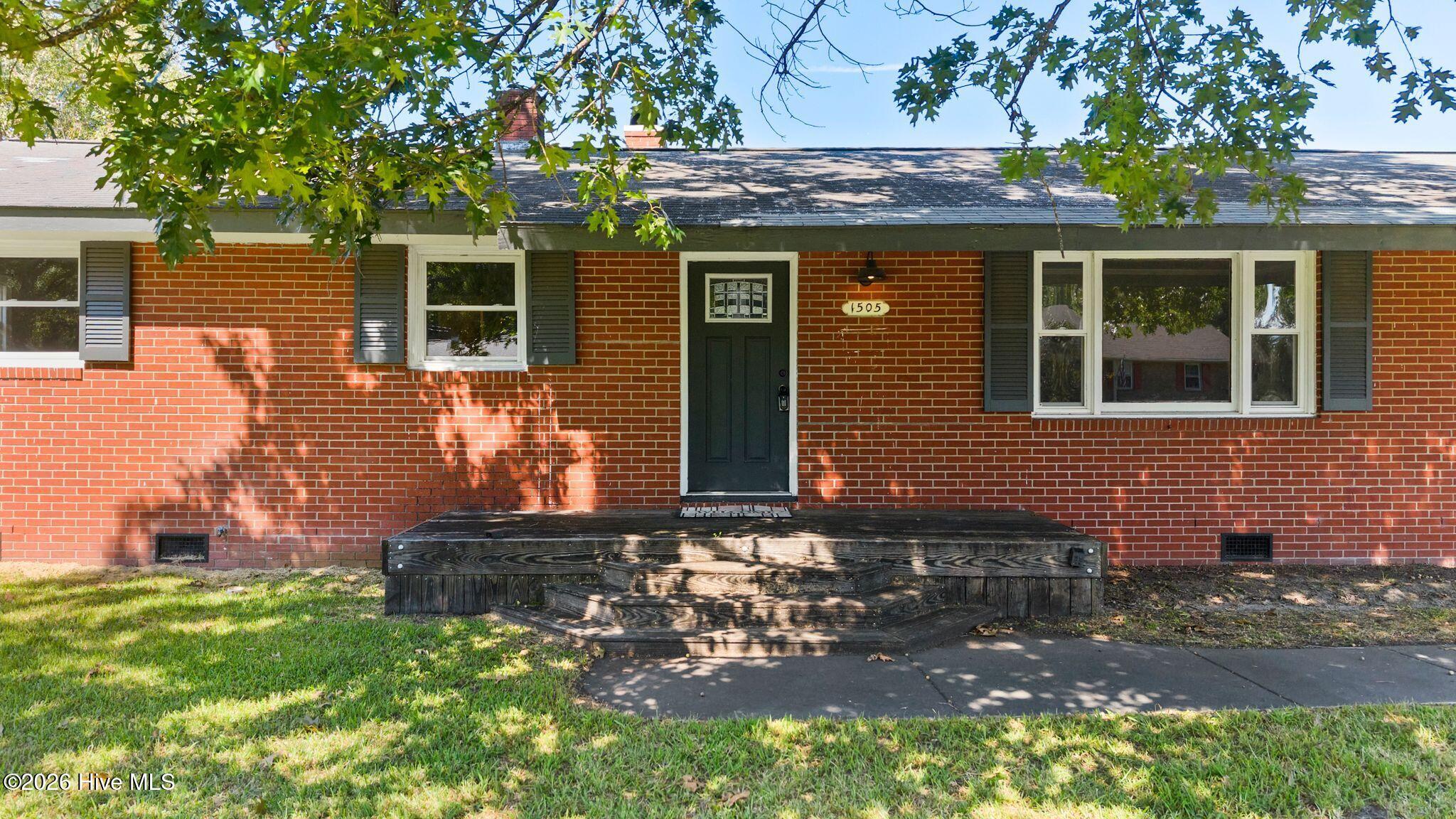 1505 Phillips Avenue Property Photo 9