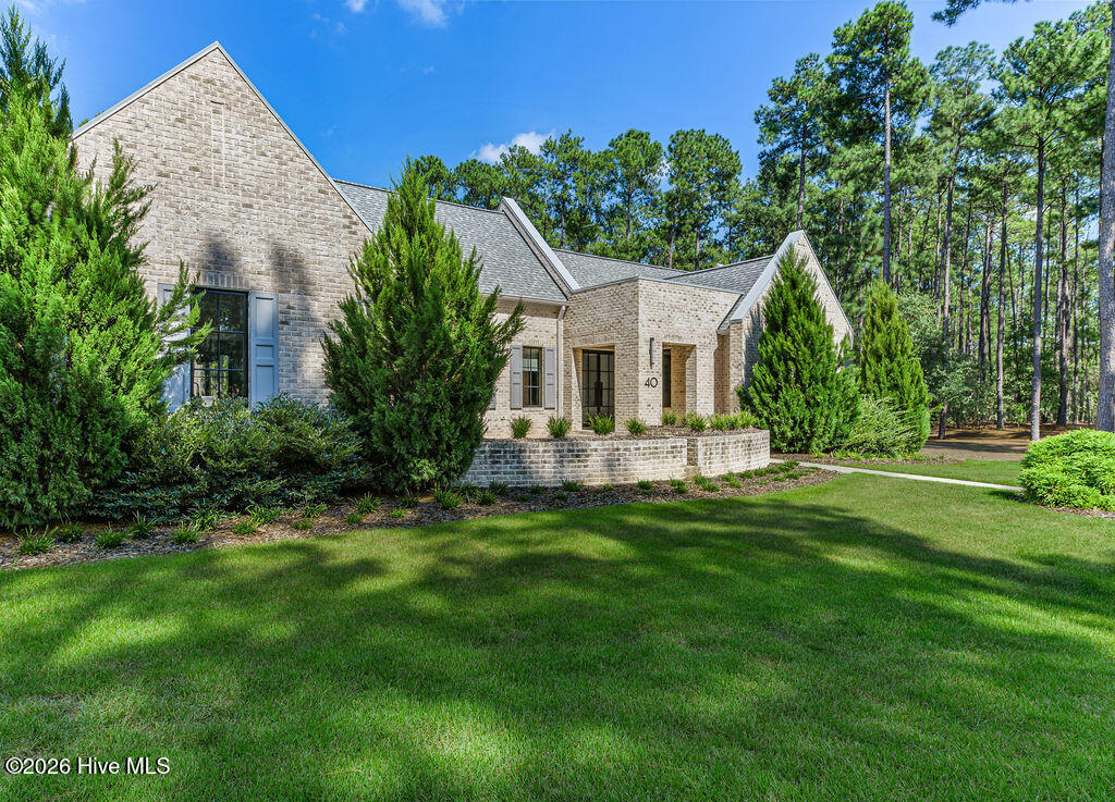 40 Cherry Hill Drive Property Photo 4