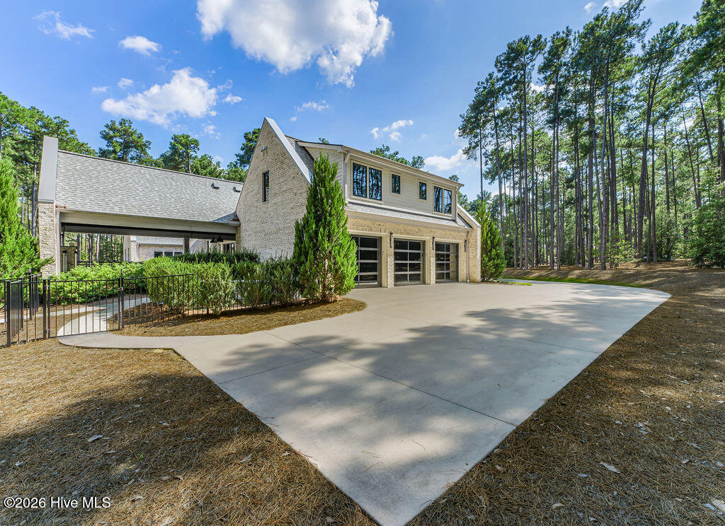 40 Cherry Hill Drive Property Photo 8