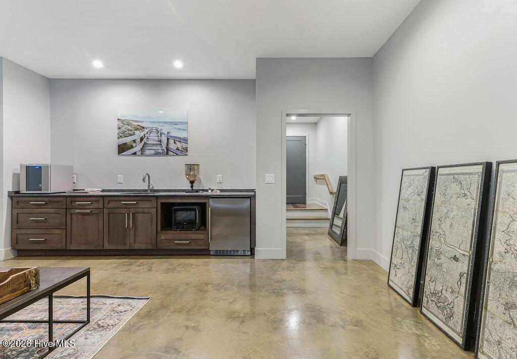 40 Cherry Hill Drive Property Photo 64
