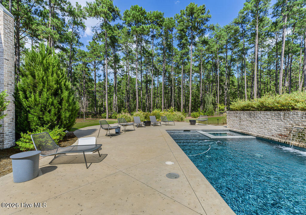 40 Cherry Hill Drive Property Photo 89