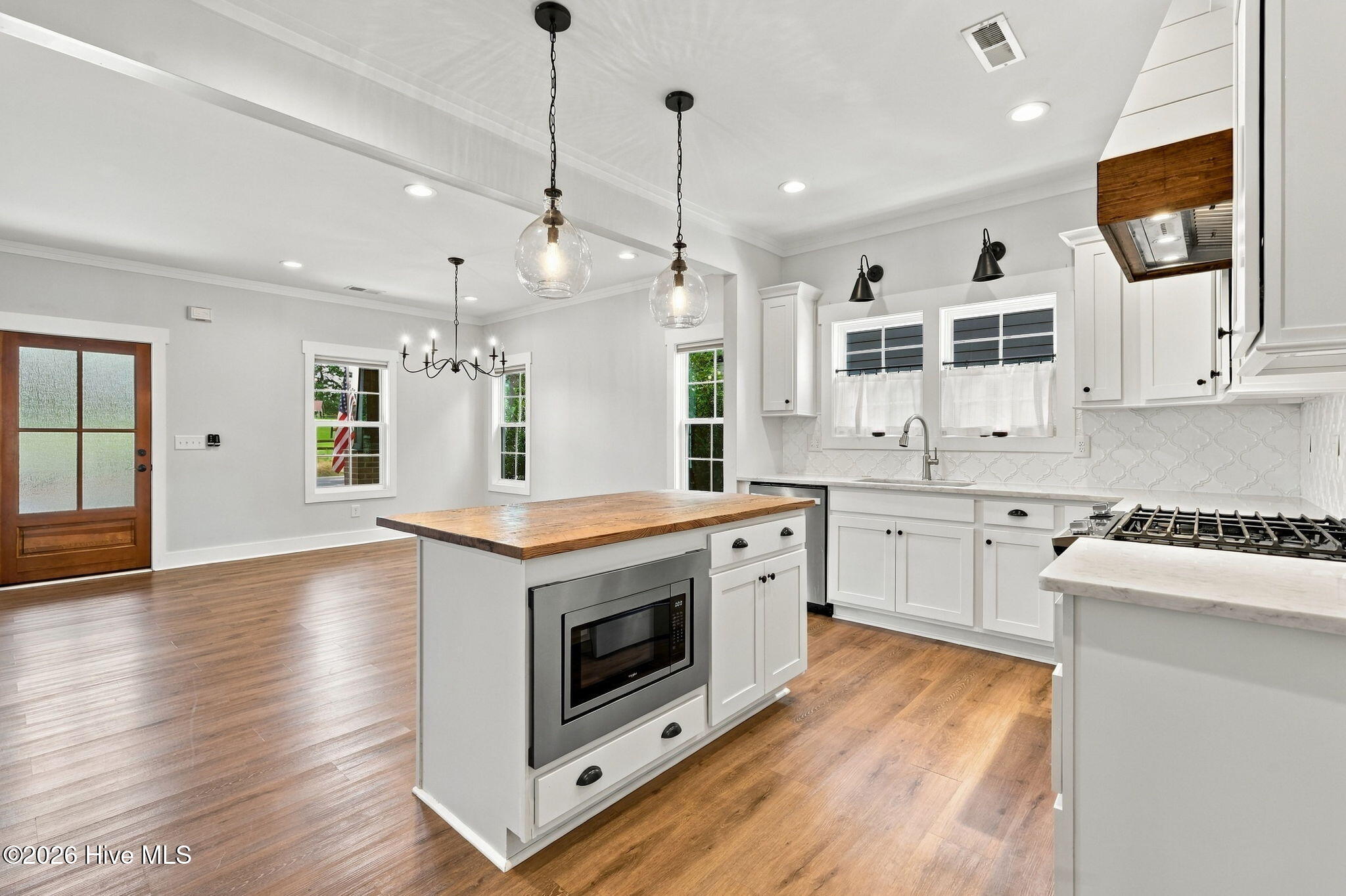 380 Sheldon Road Property Photo 14