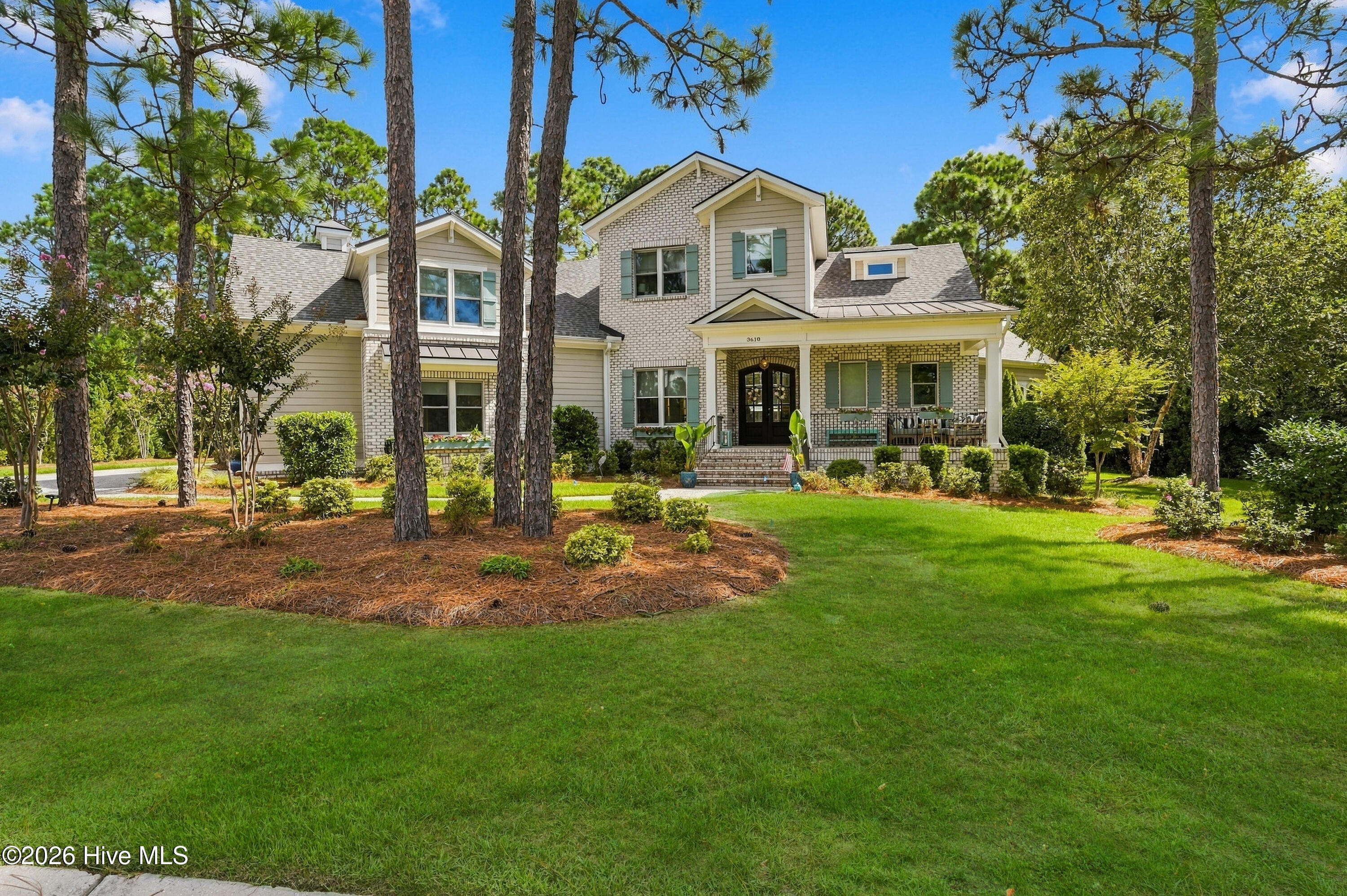 3610 Holly Harbor Drive Property Photo 4