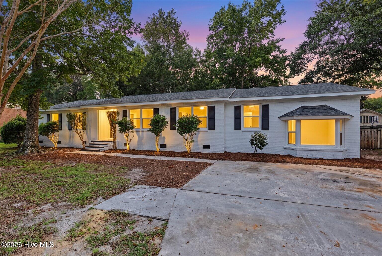 345 Scottsdale Drive Property Photo 1