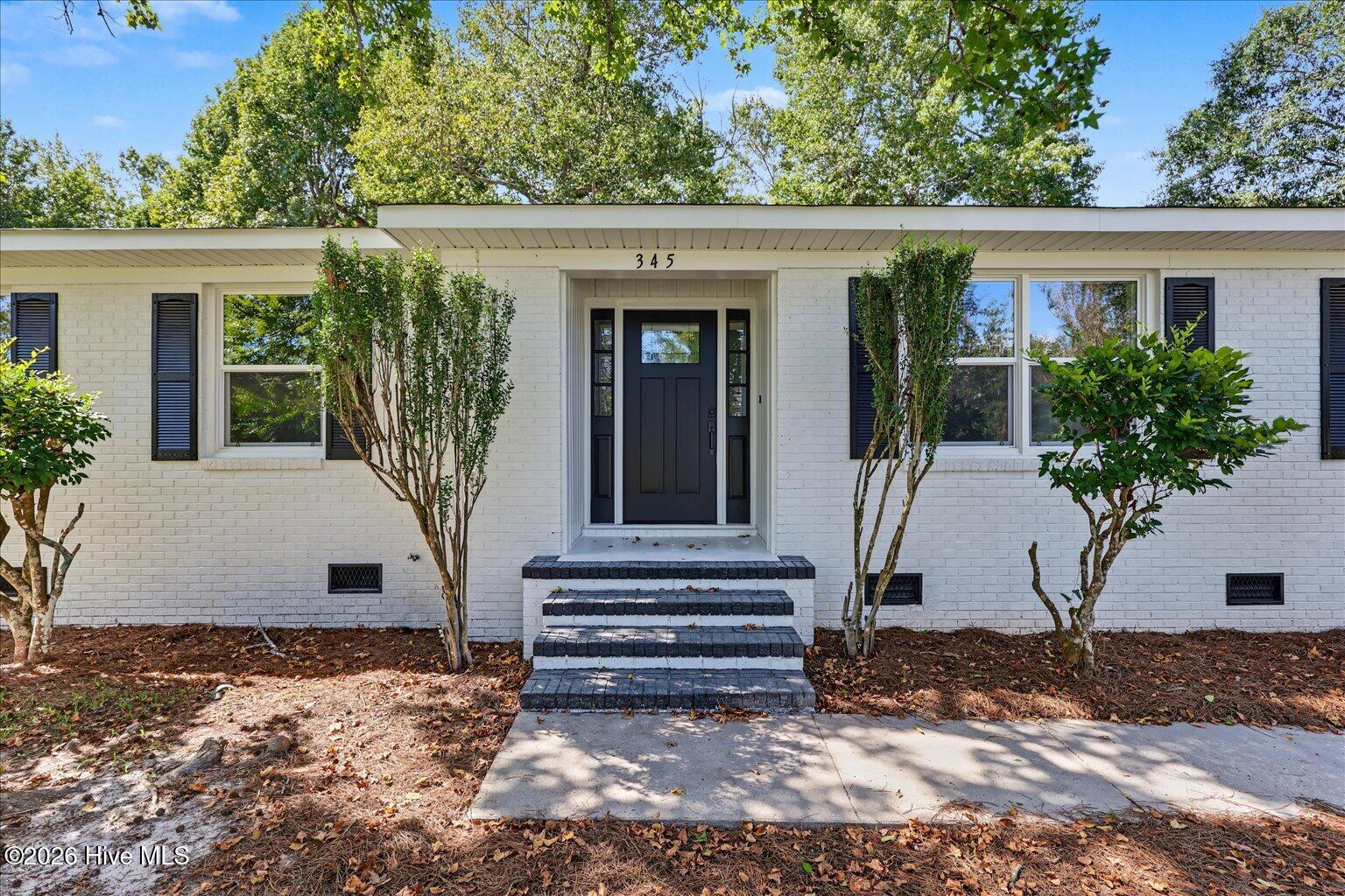 345 Scottsdale Drive Property Photo 3