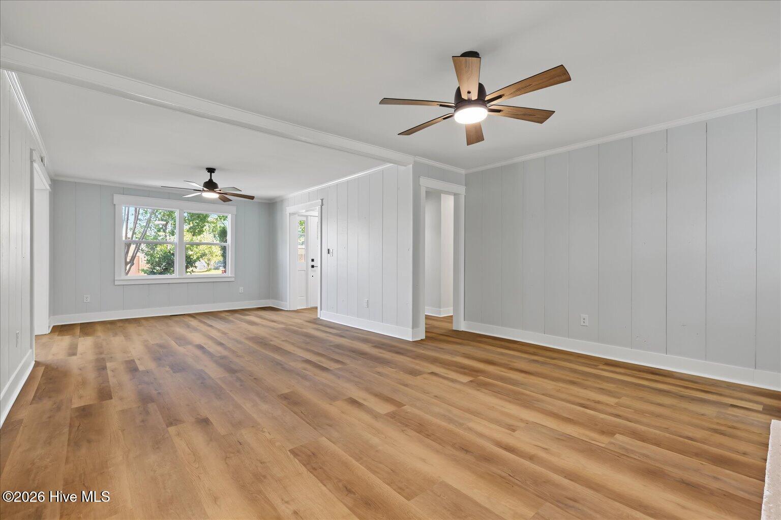 345 Scottsdale Drive Property Photo 10