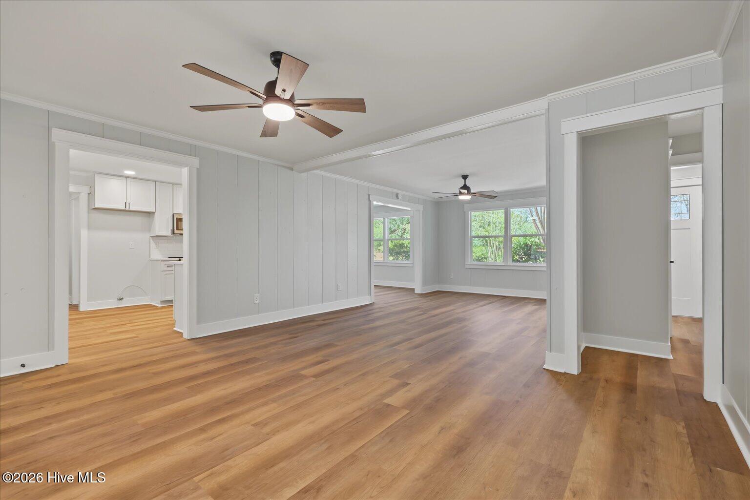 345 Scottsdale Drive Property Photo 11