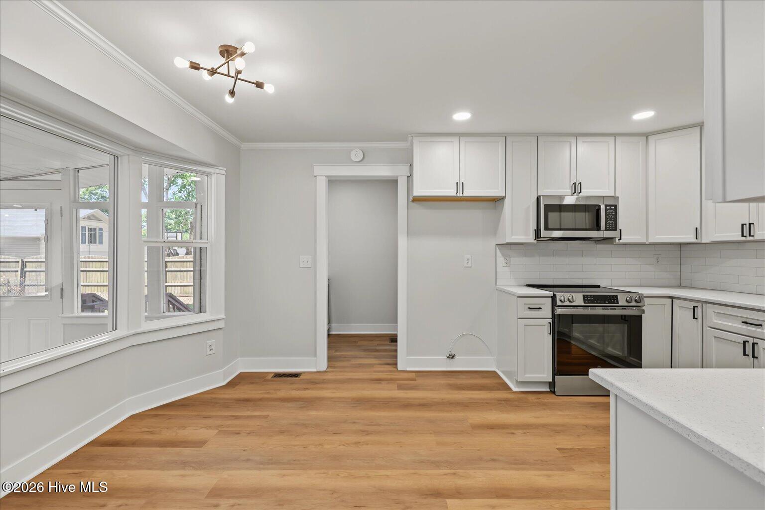 345 Scottsdale Drive Property Photo 16
