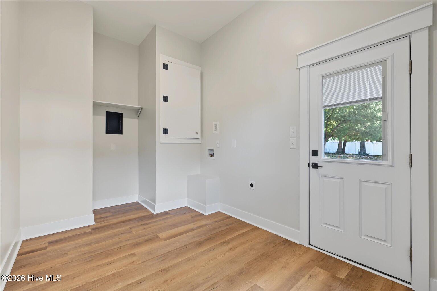 345 Scottsdale Drive Property Photo 23